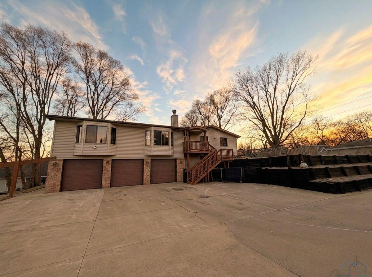 1508 35th Street, Sioux City, IA 51104 