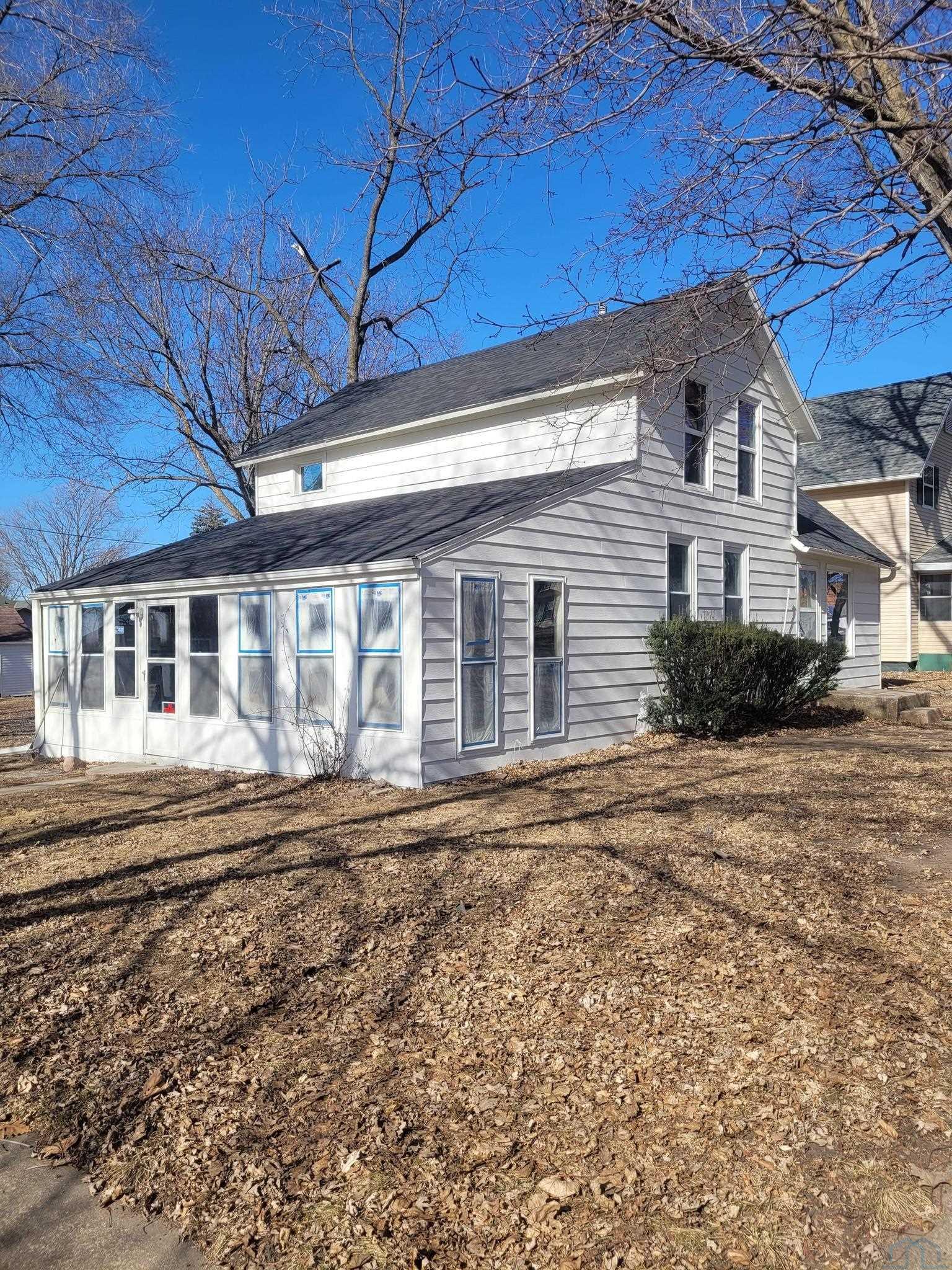 300 Maple Street N, Marcus, IA 51035 