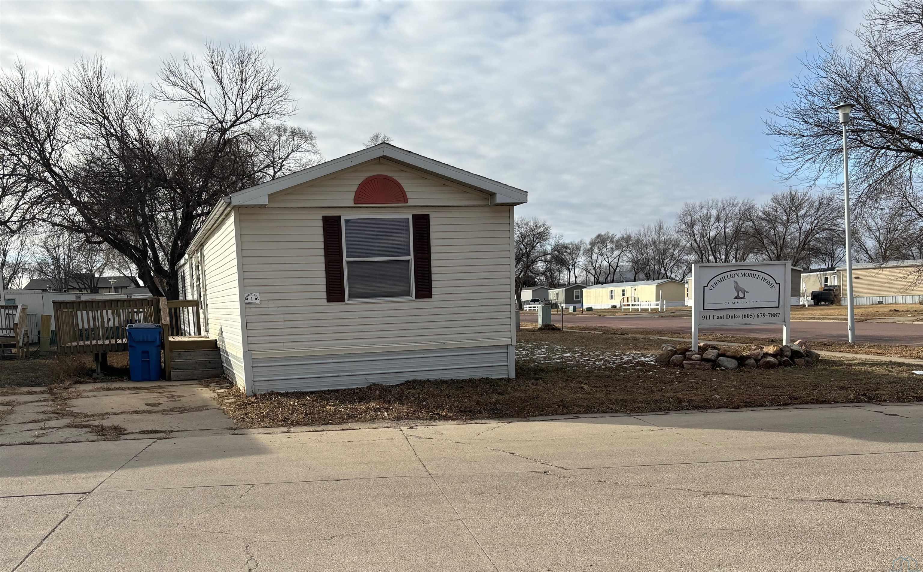 911 Duke E #LOT 1, Vermillion, SD 57069 