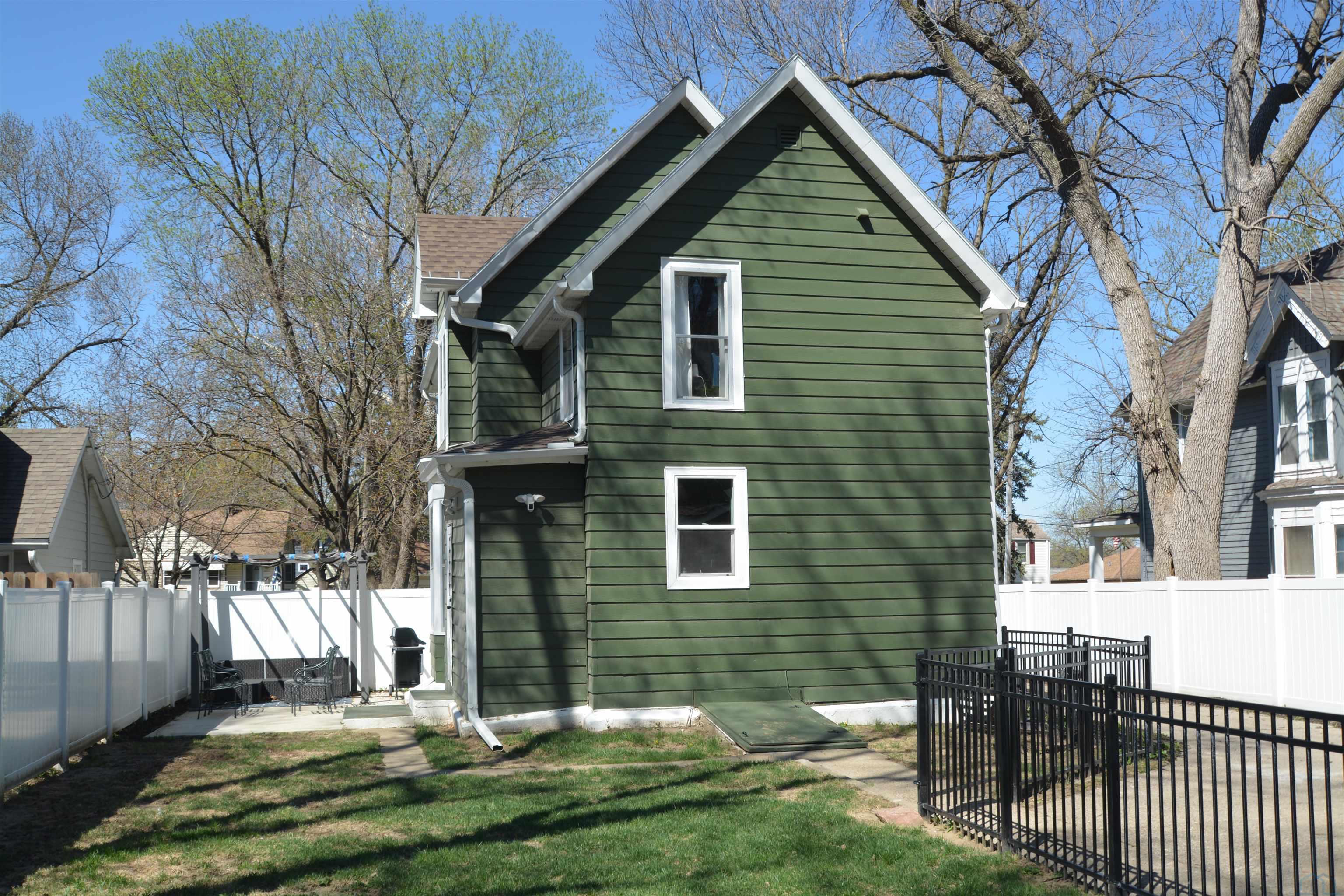 MLS #831825