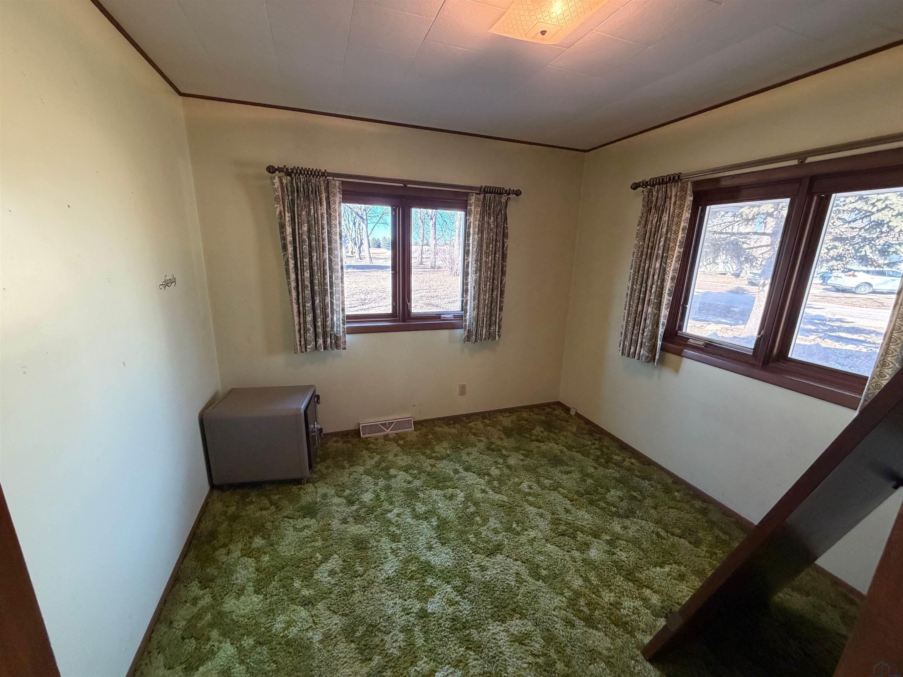 MLS #831830