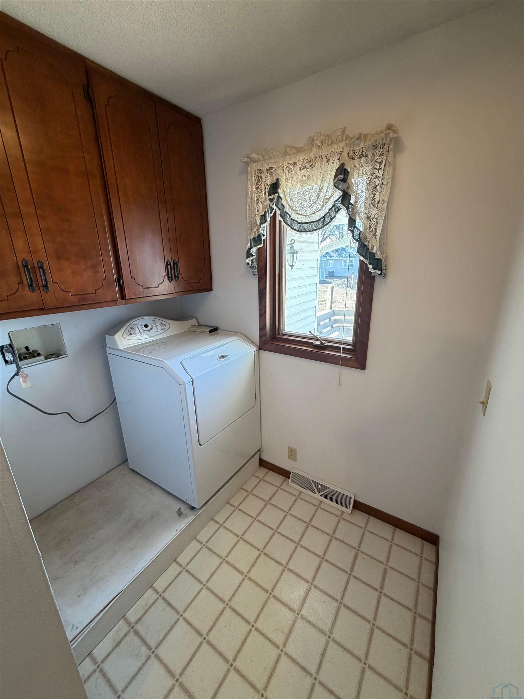 MLS #831830