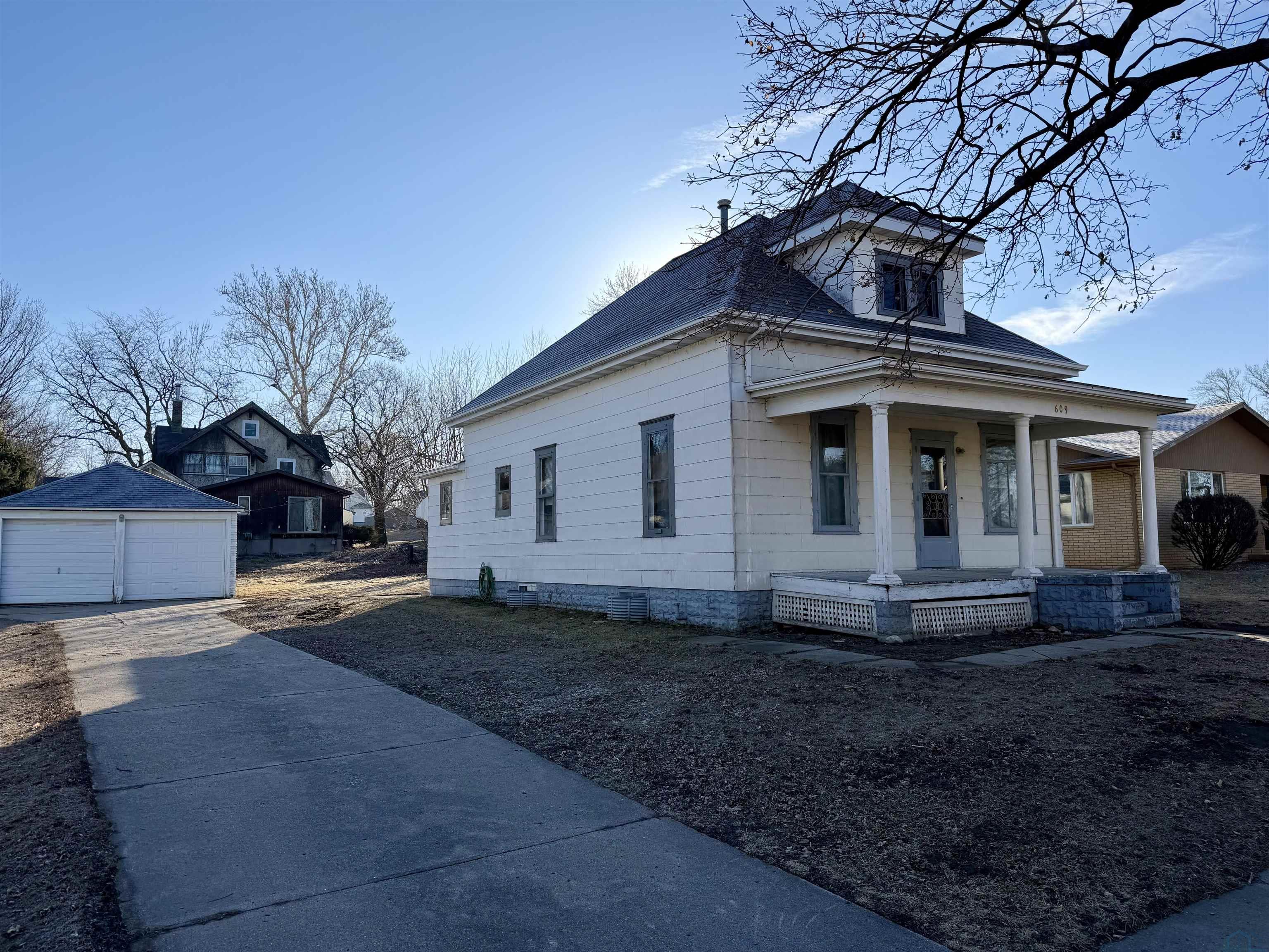 609 Washington St S, Remsen, IA 51050 