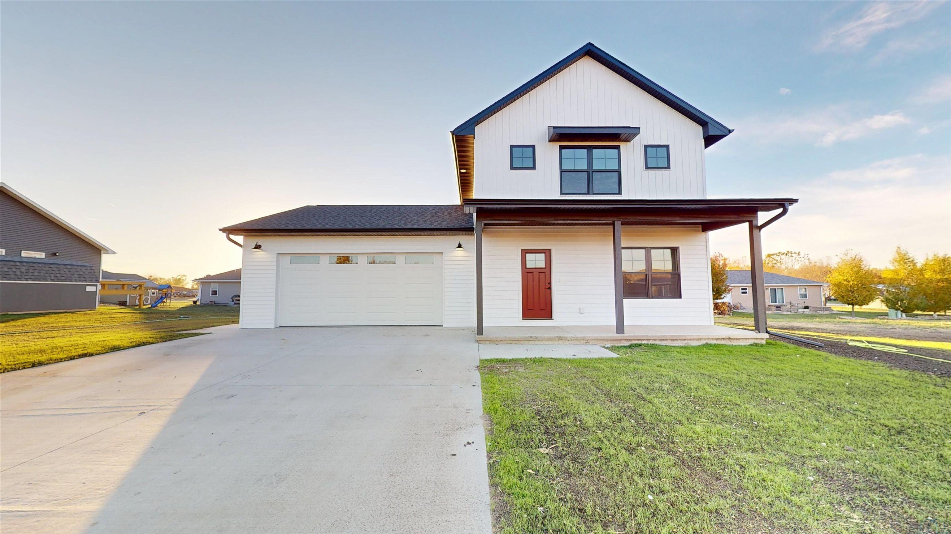 865 ASTER DR, Cherokee, IA 51012 