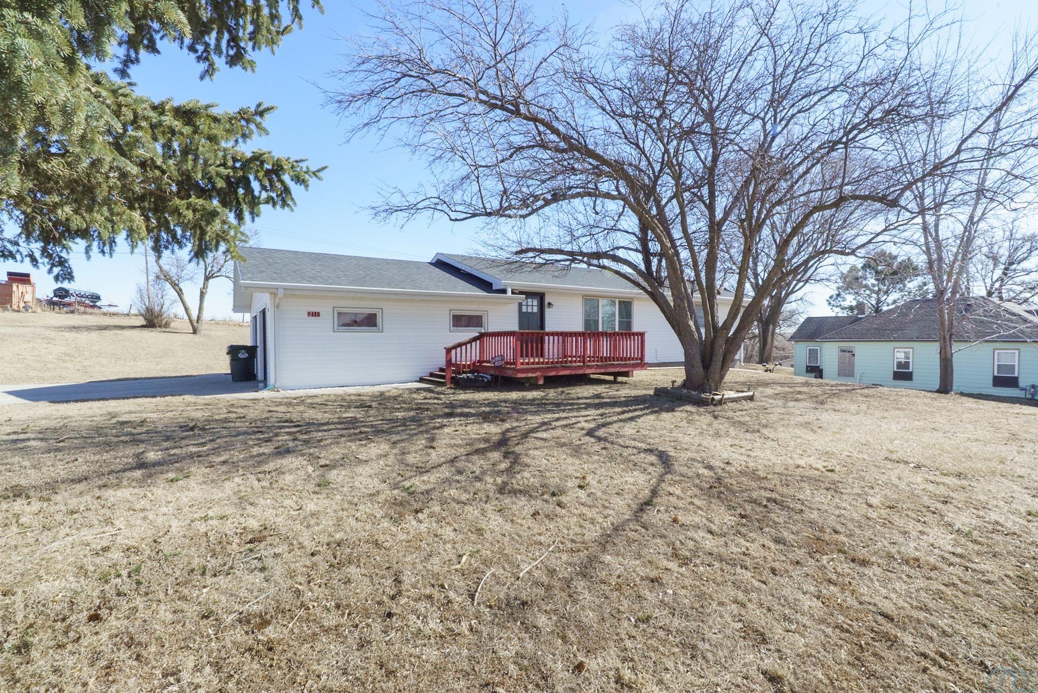 211 MAPLE ST, Emerson, NE 68733 
