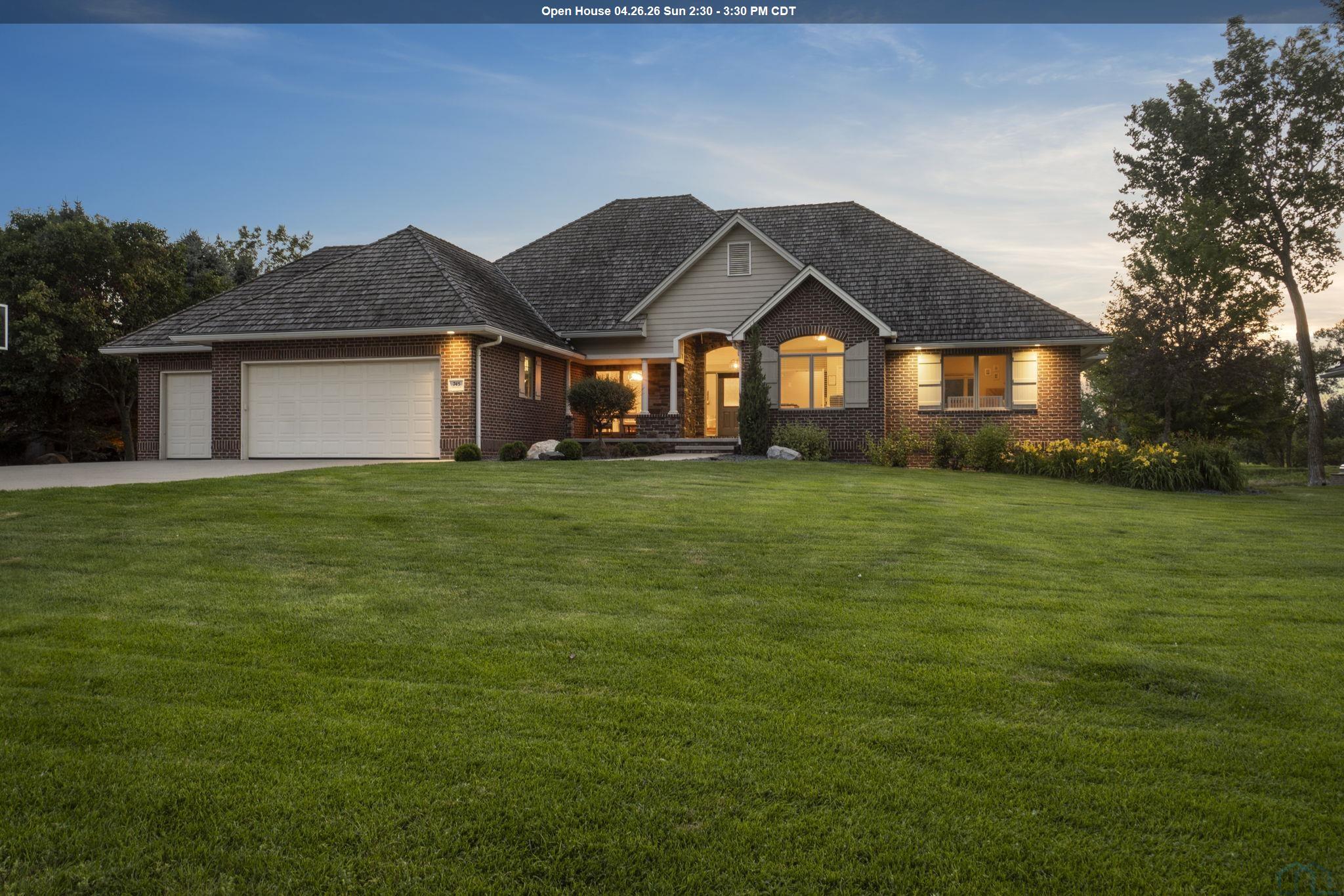 745 Monterey Trail, Dakota Dunes, SD 57049 