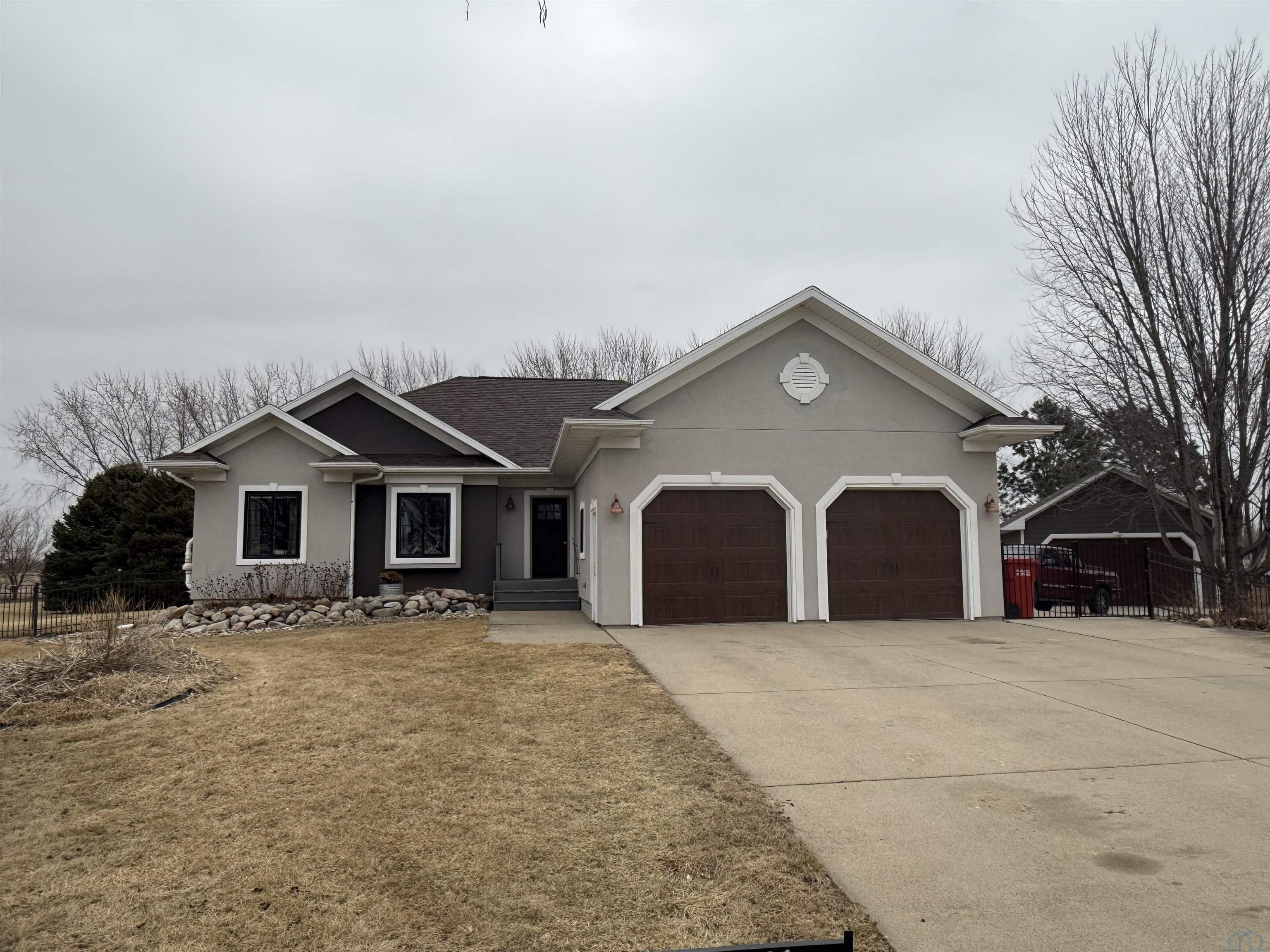 1301 Over Drive, Vermillion, SD 57069 