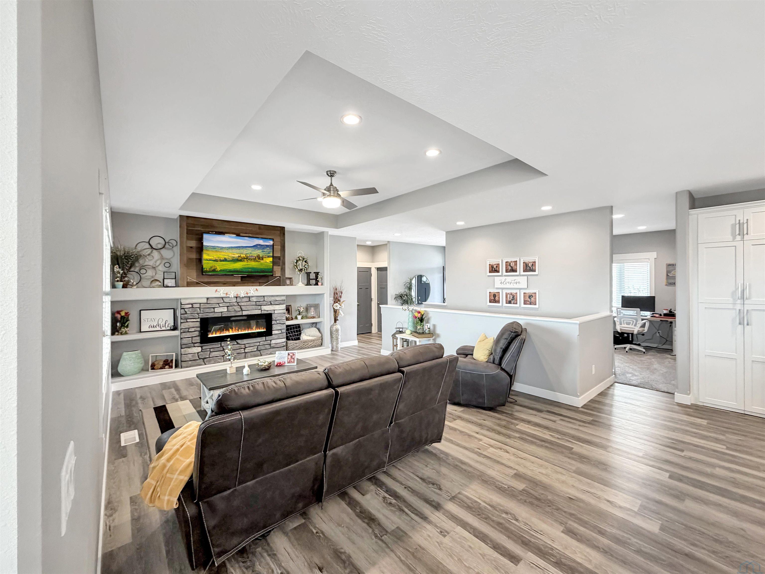 MLS #832042