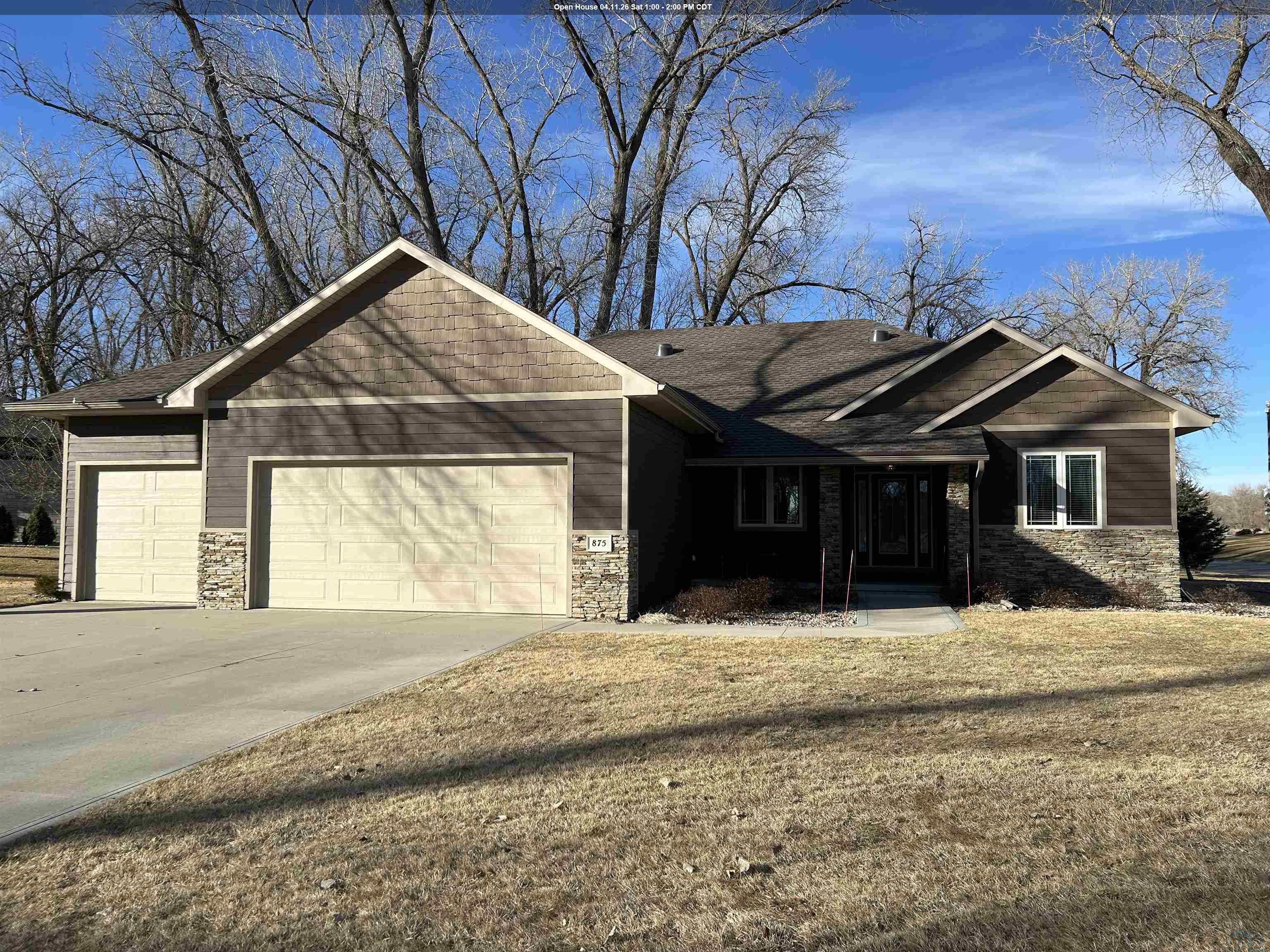 875 Sawgrass Trail E, Dakota Dunes, SD 57049 