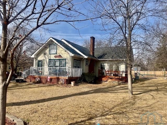 916 Clark St. E, Vermillion, SD 57069 