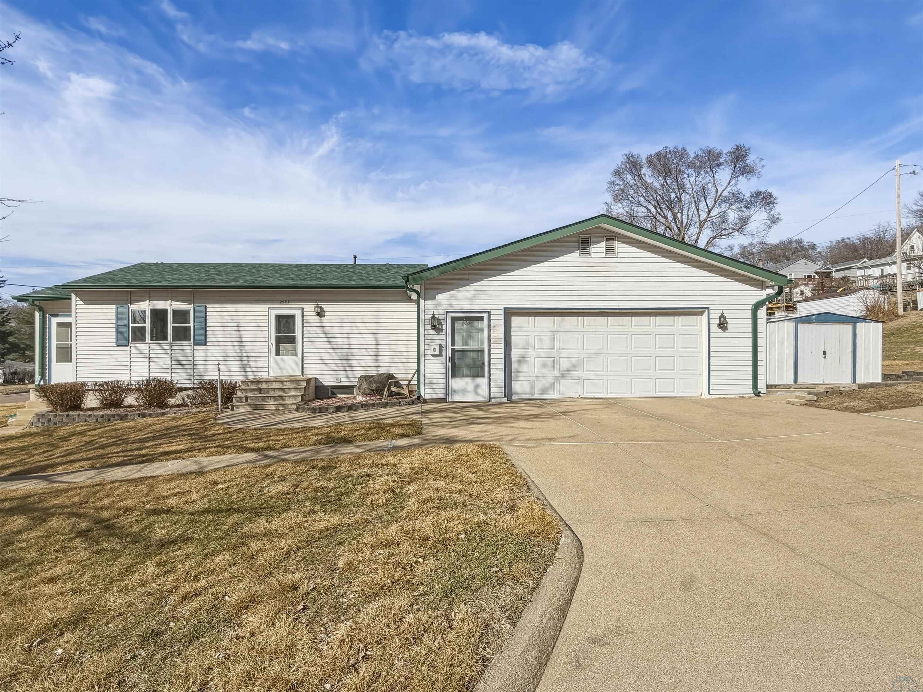 2501 7th, Sioux City, IA 51105 