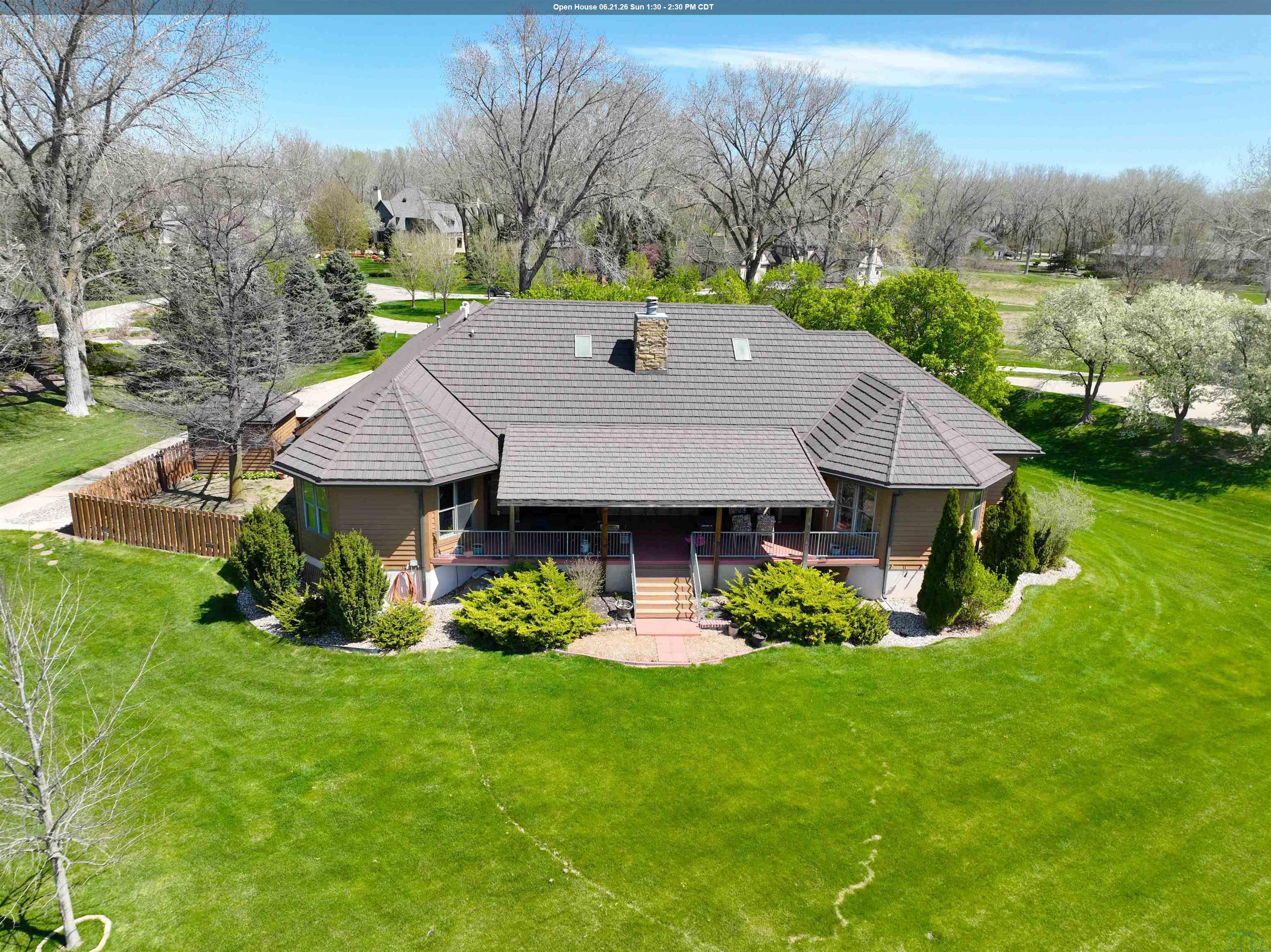 938 Spyglass Ct., Dakota Dunes, SD 57049 