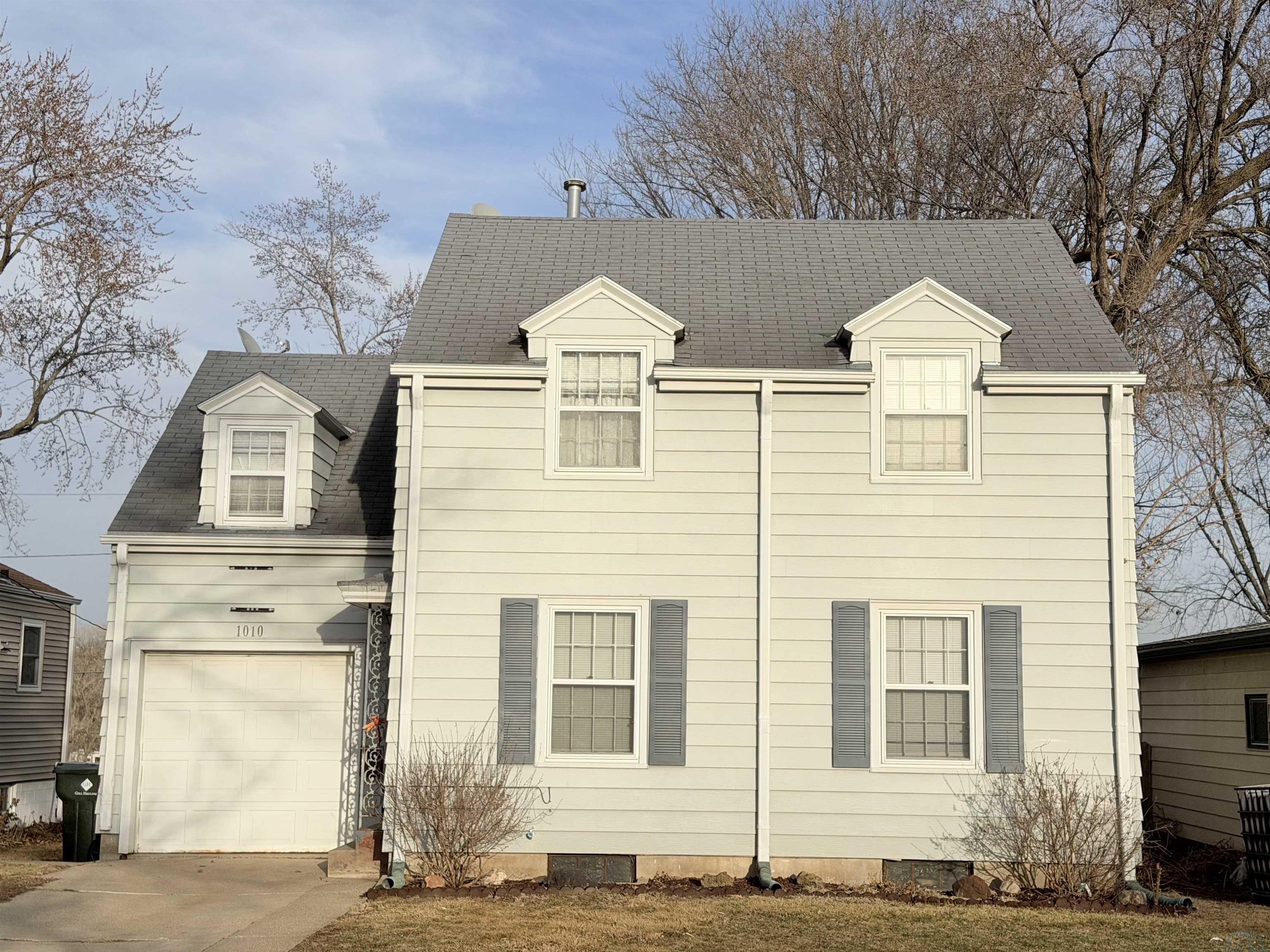 1010 Mulberry St. S, Sioux City, IA 51106 