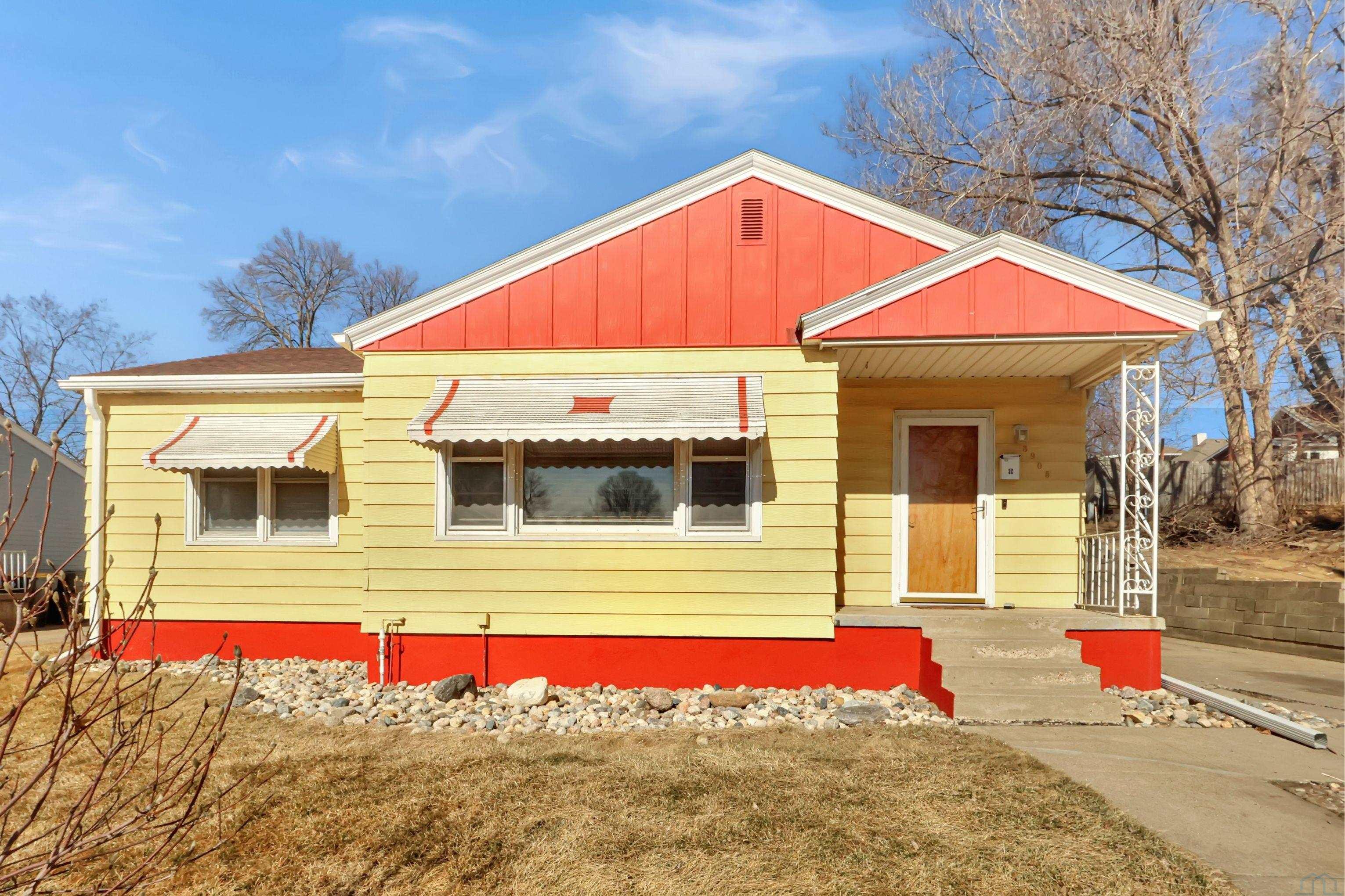 3905 7th Ave, Sioux City, IA 51106 