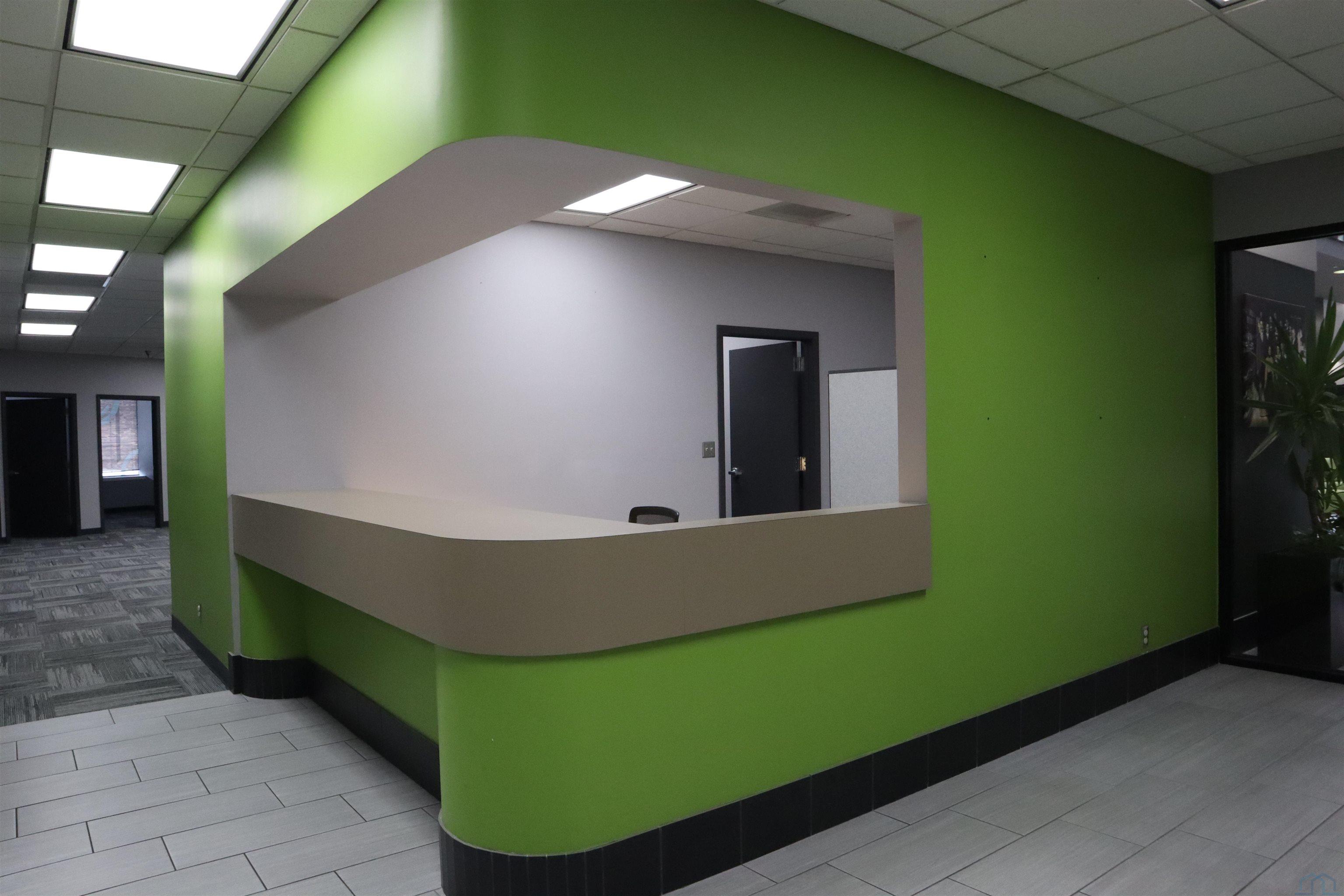 600 4th street #100, Sioux City, IA 51101 