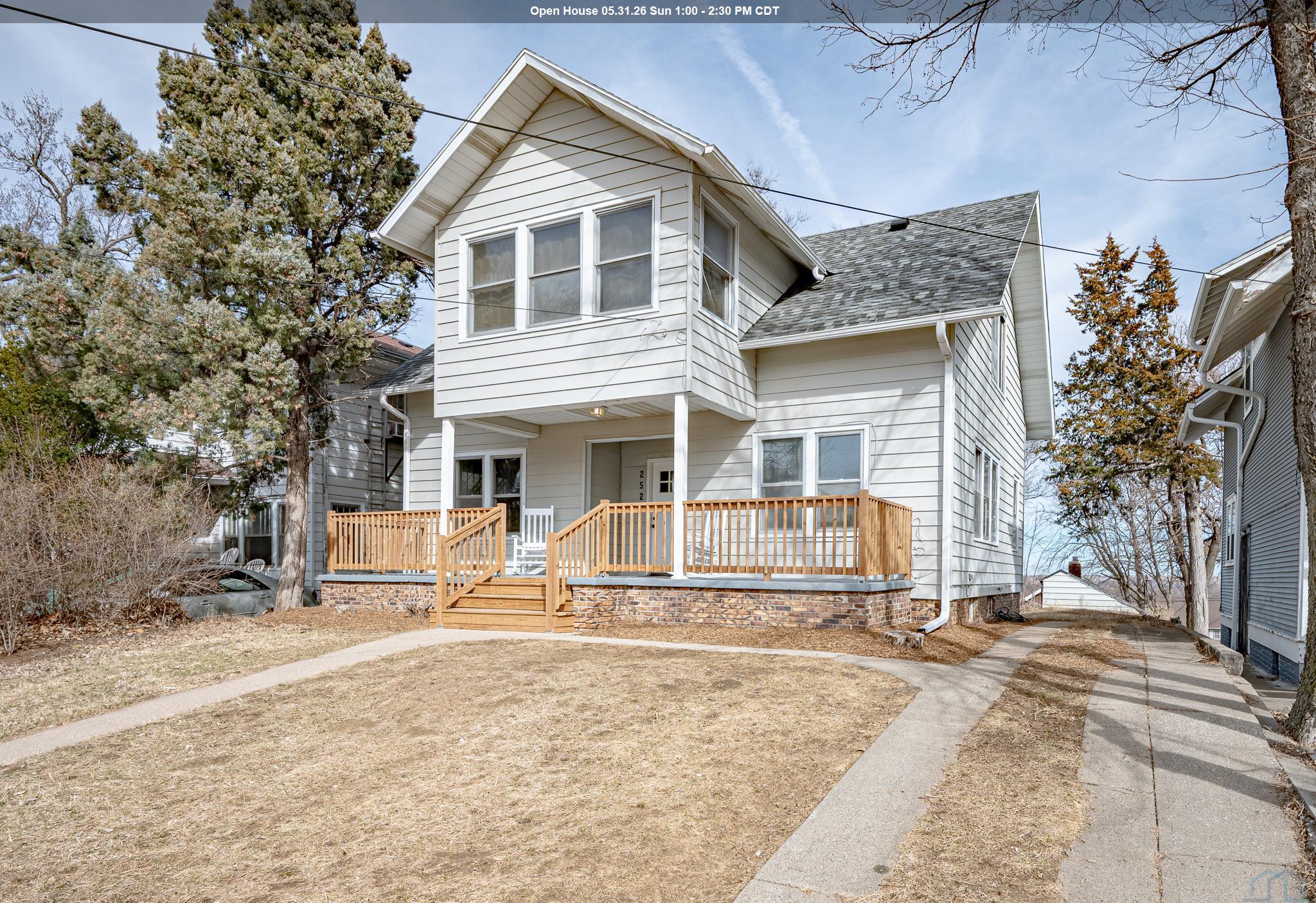 2522 Douglas Street, Sioux City, IA 51104 