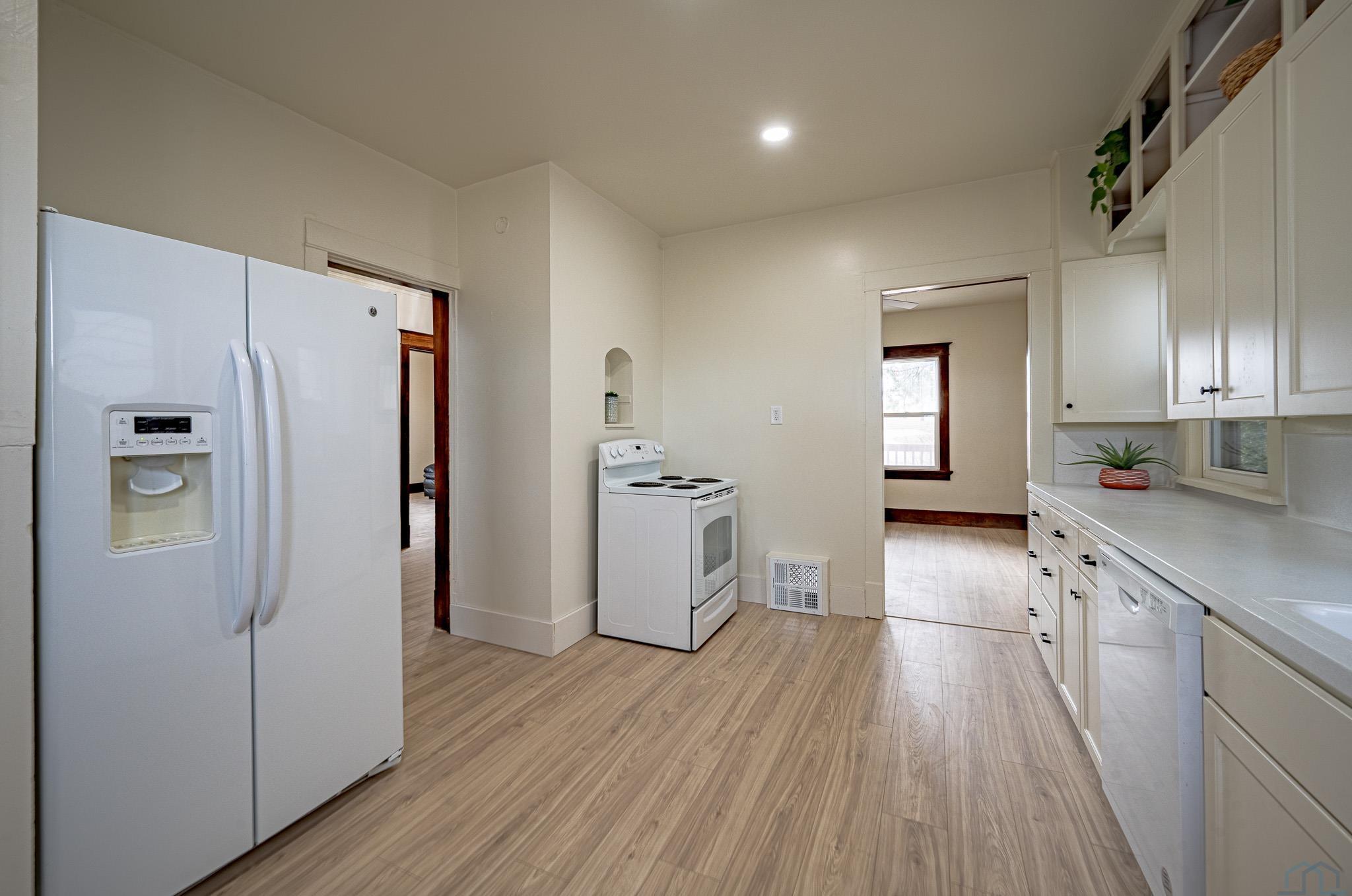 MLS #832177