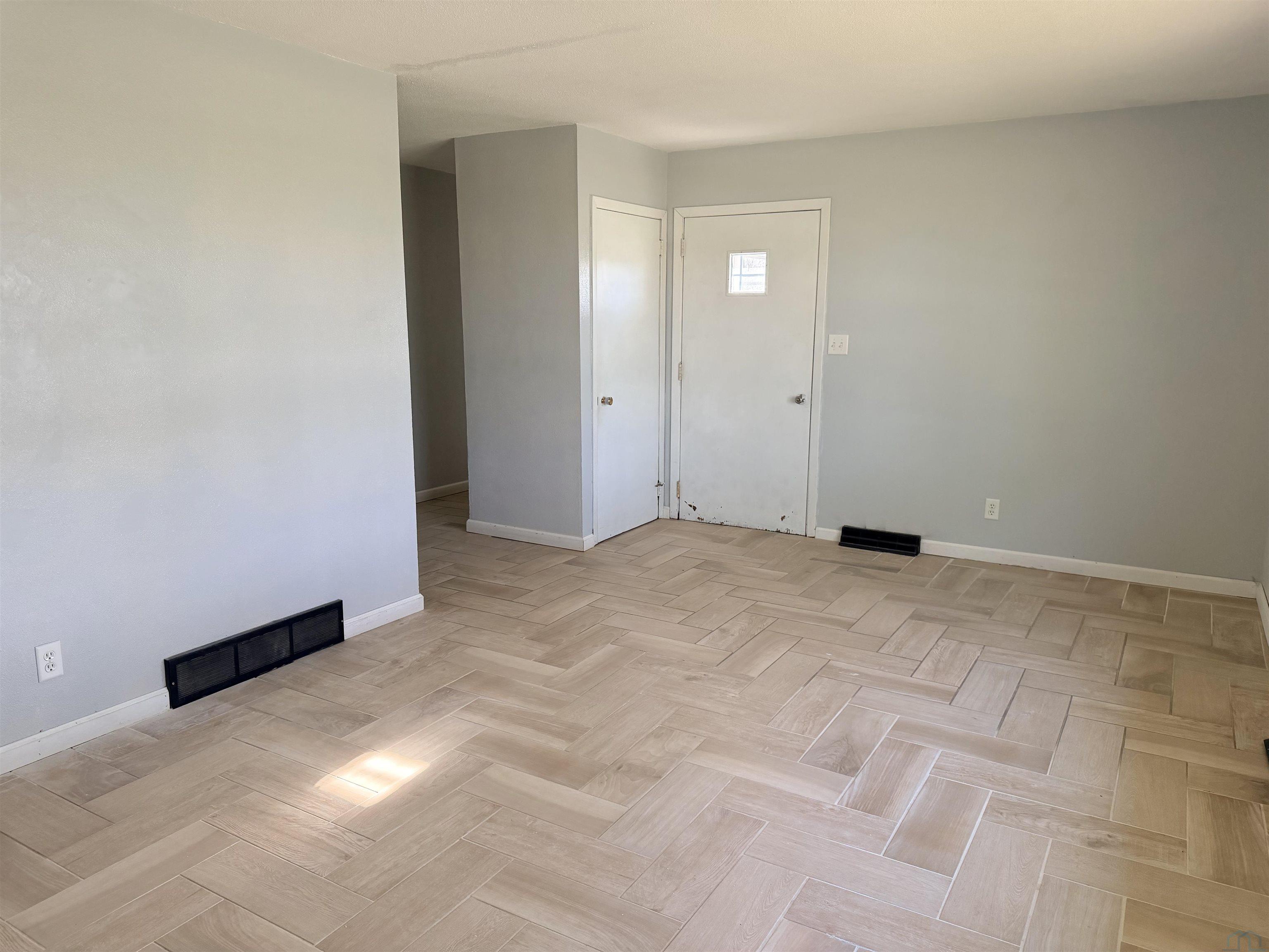MLS #832193