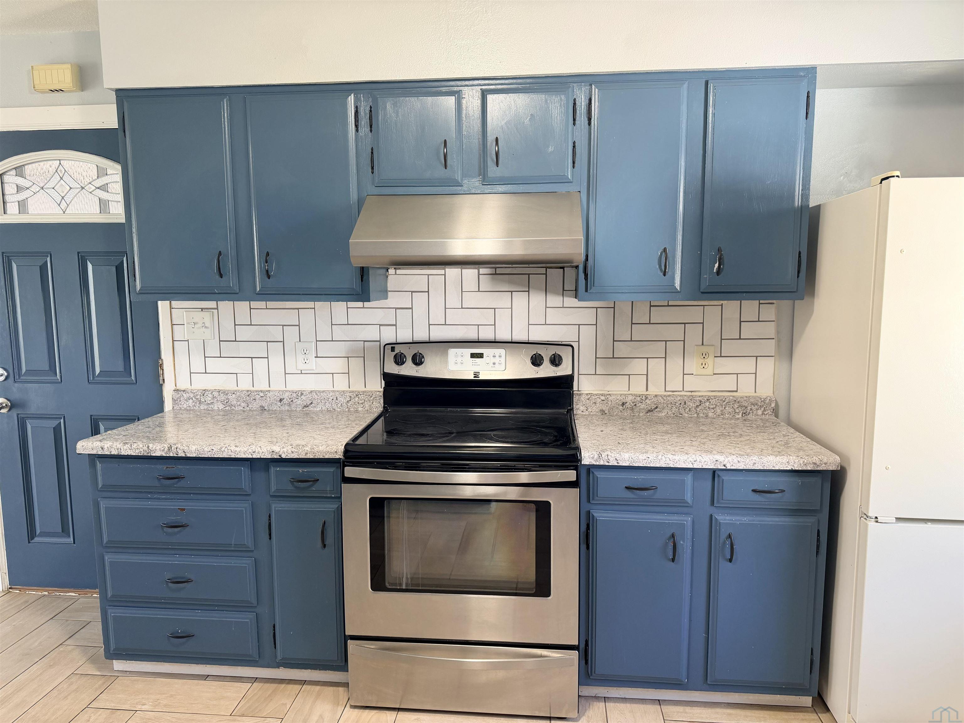MLS #832193