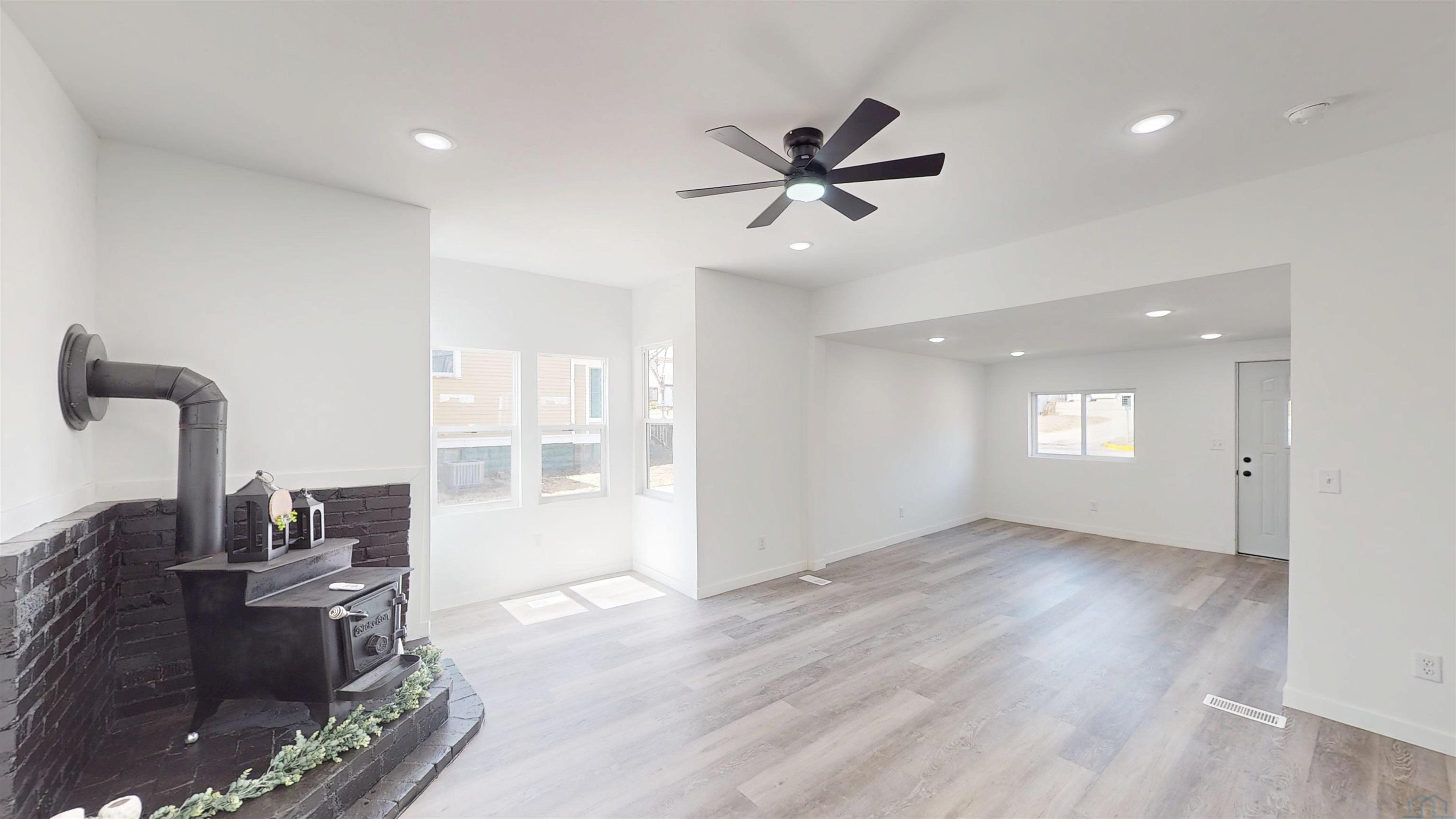MLS #832197