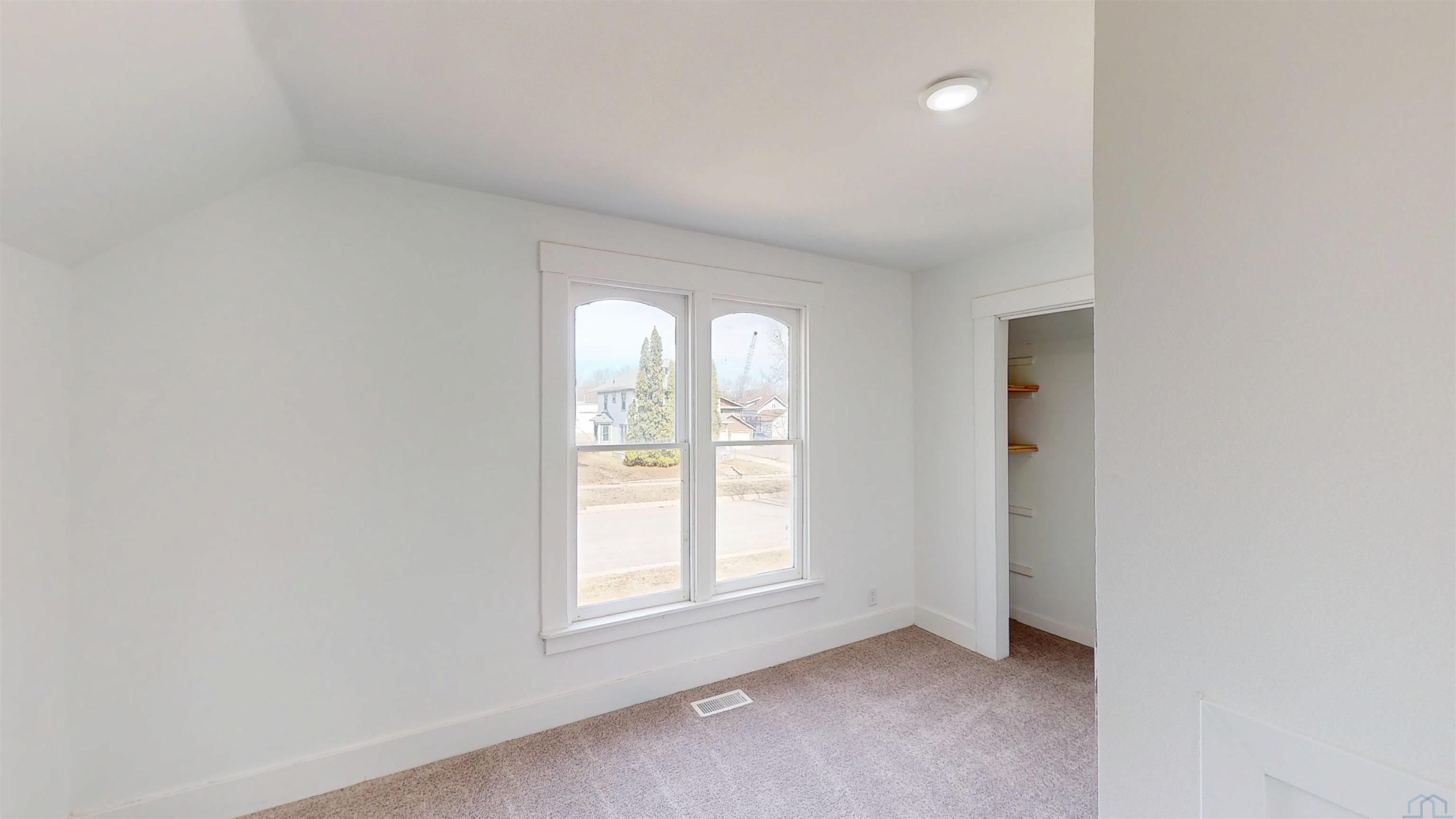 MLS #832197