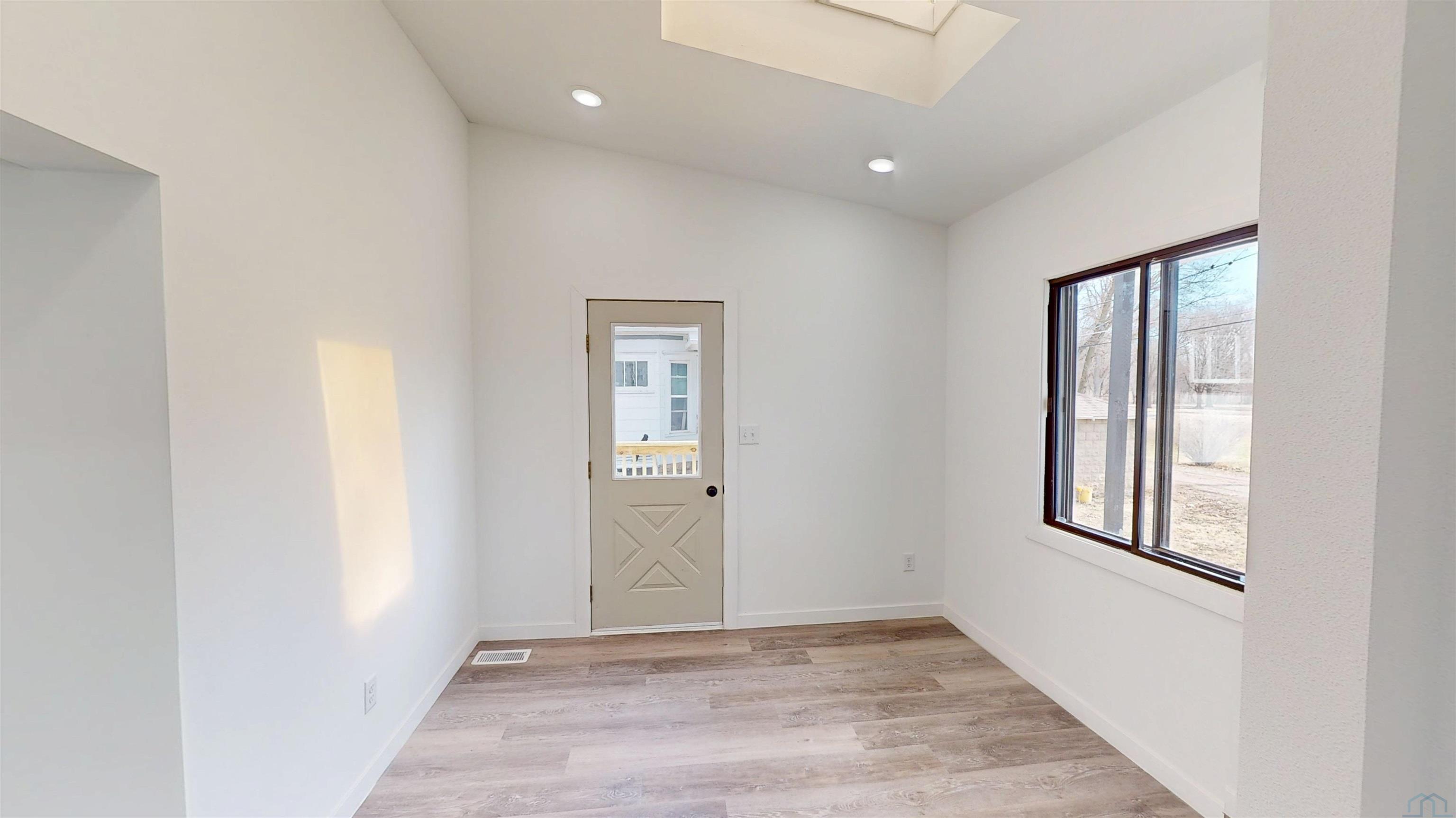 MLS #832197
