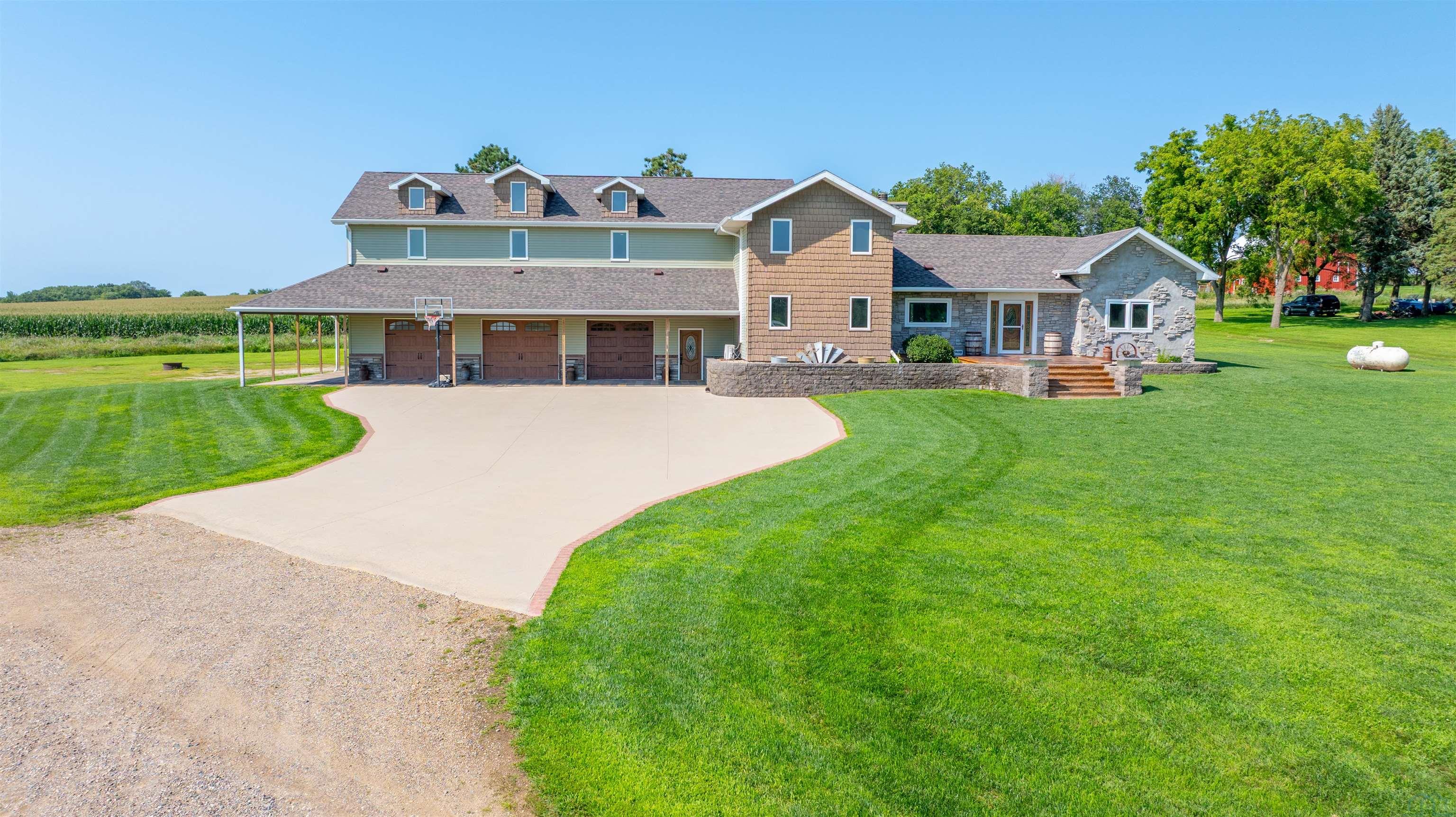 411 West St, Pierson, IA 51048 