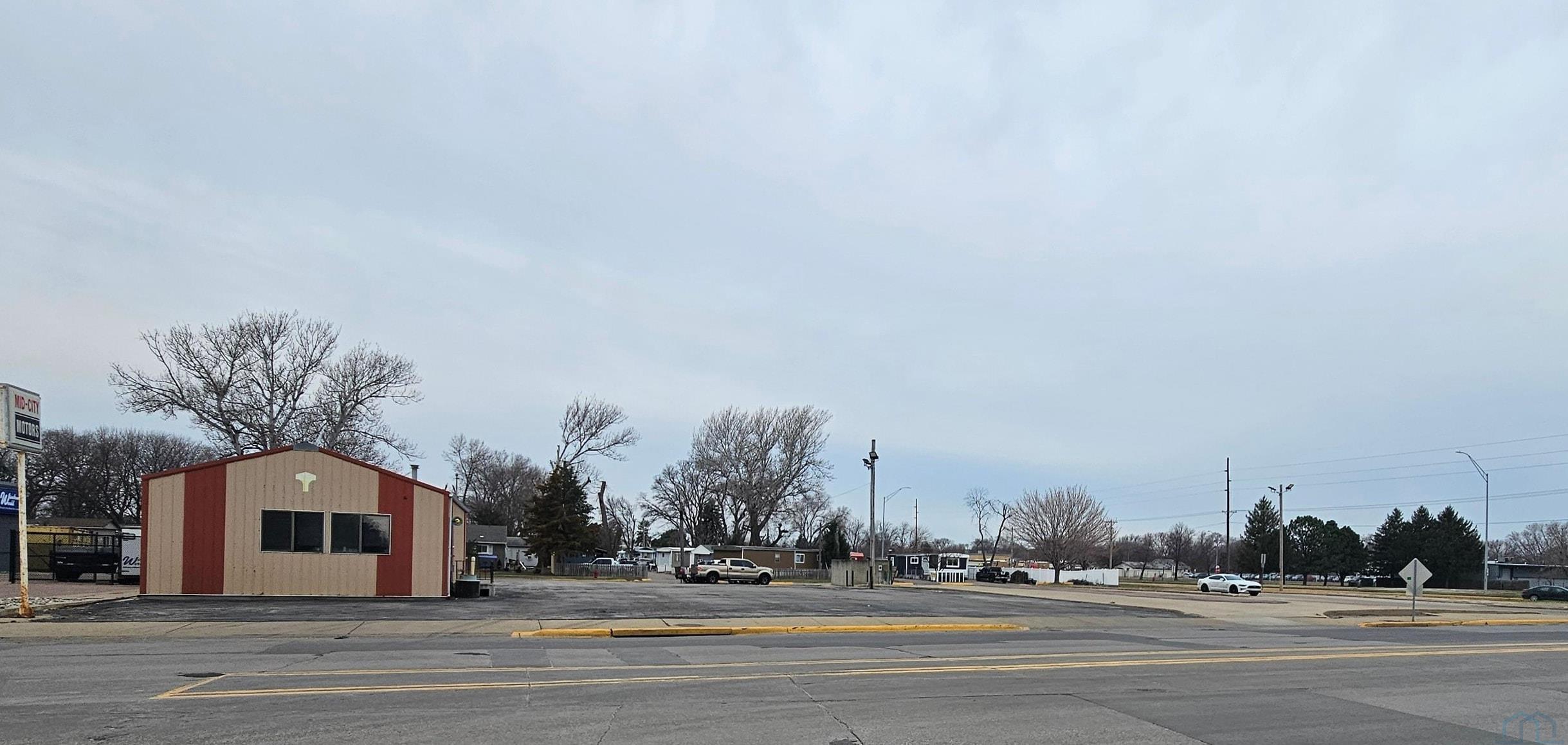 923 Dakota Ave, South Sioux City, NE 68776 