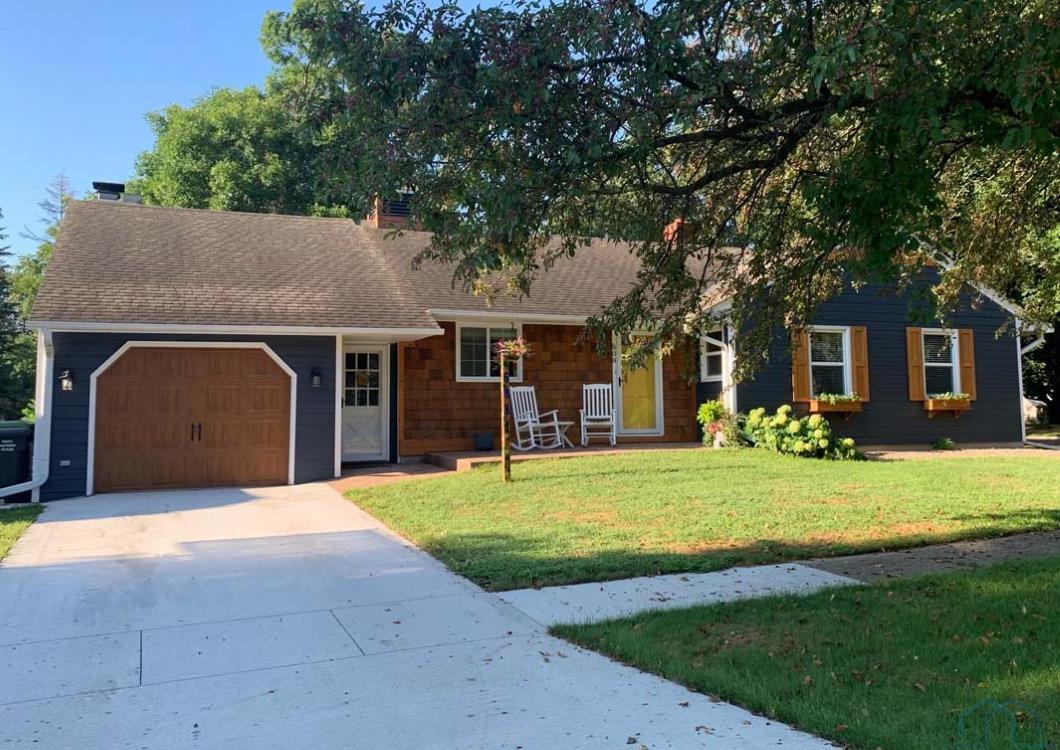 608 8th Avenue S, Rock Rapids, IA 51246 