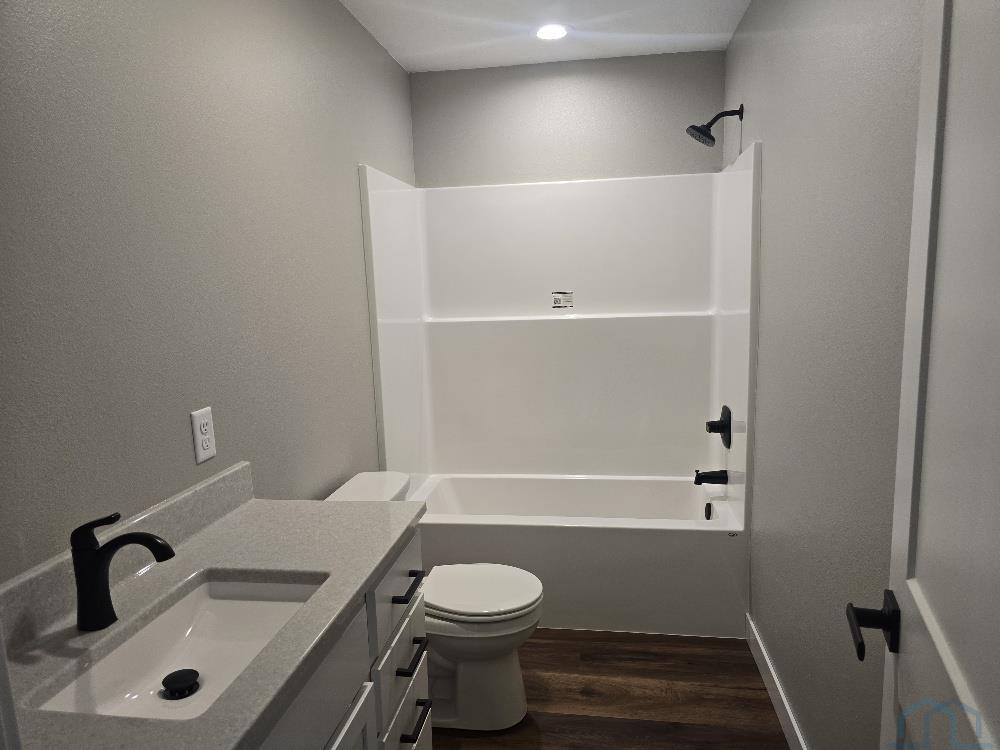 MLS #832300