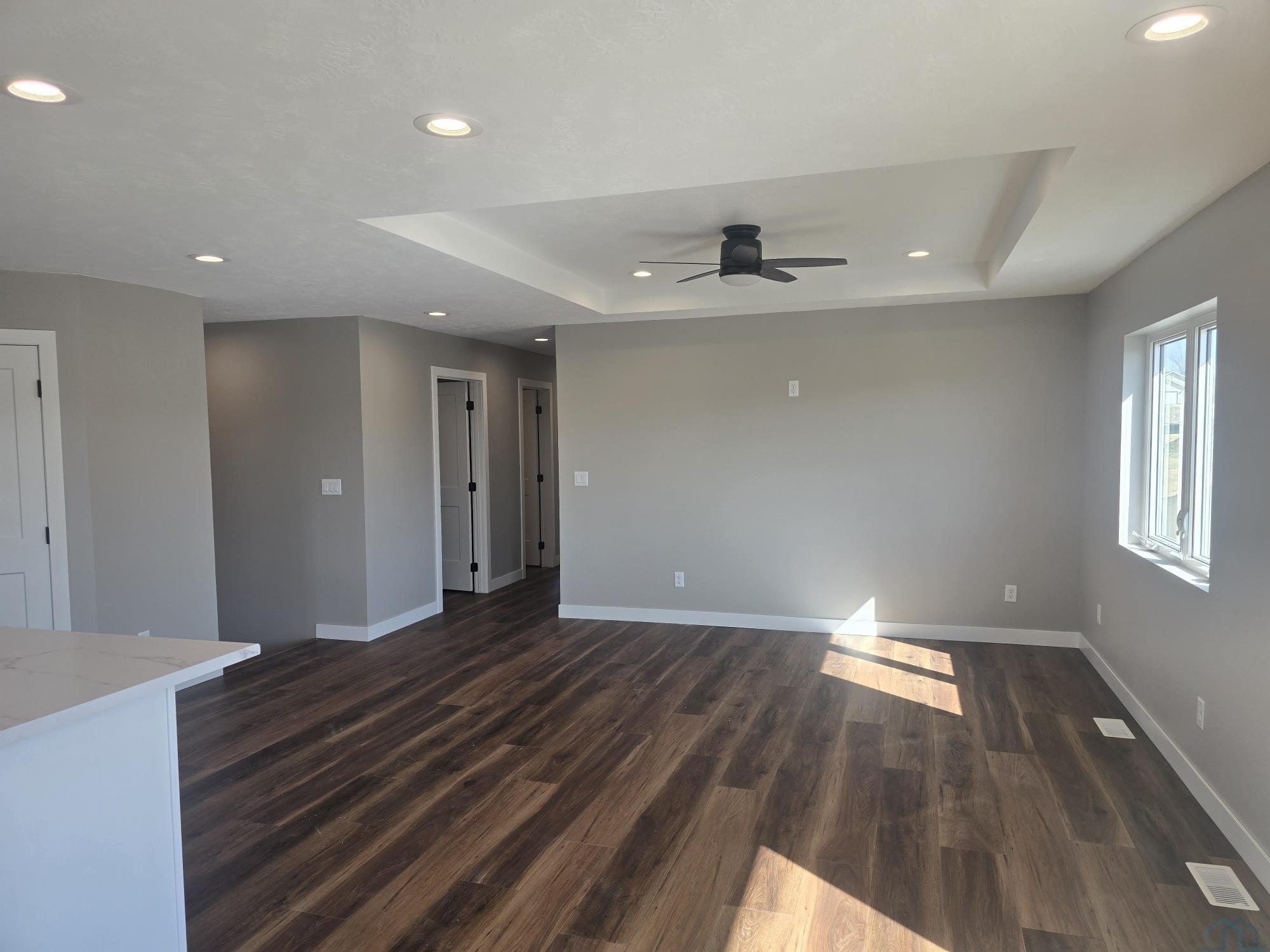 MLS #832300