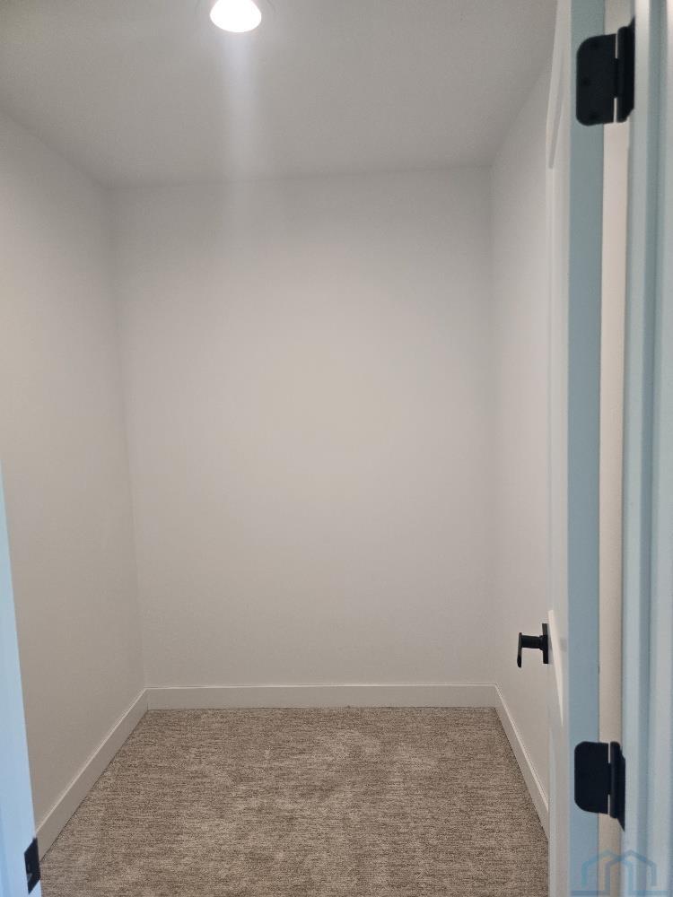 MLS #832300