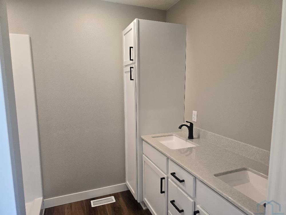 MLS #832300