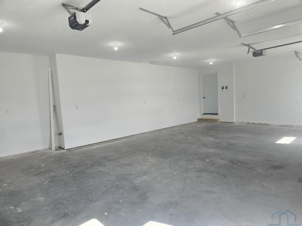 MLS #832300