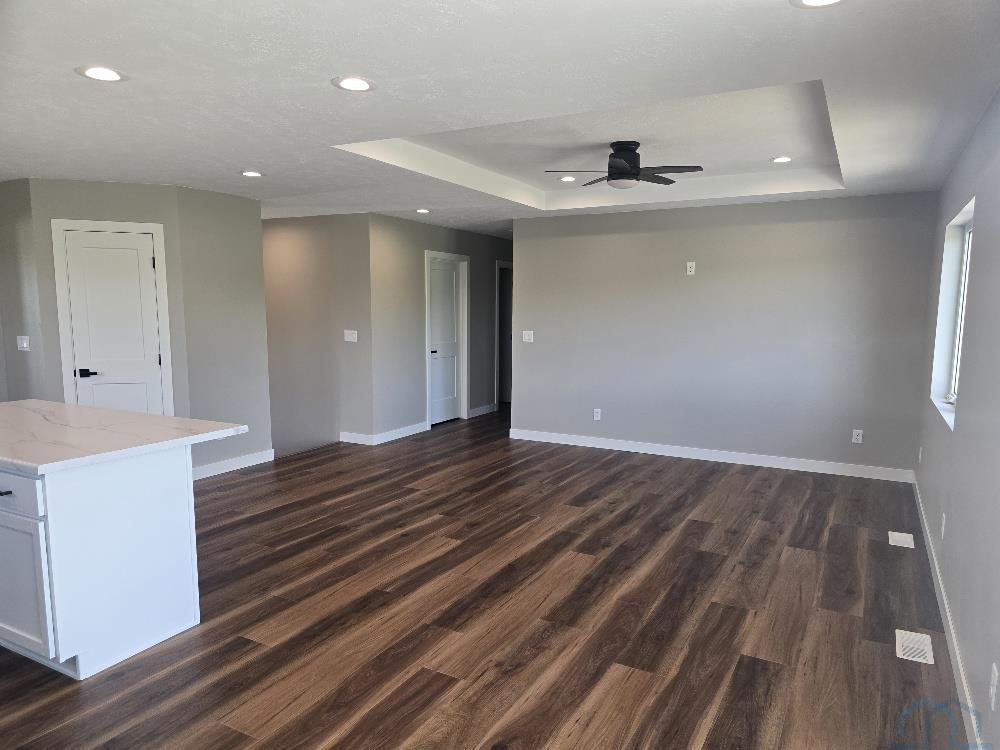 MLS #832300