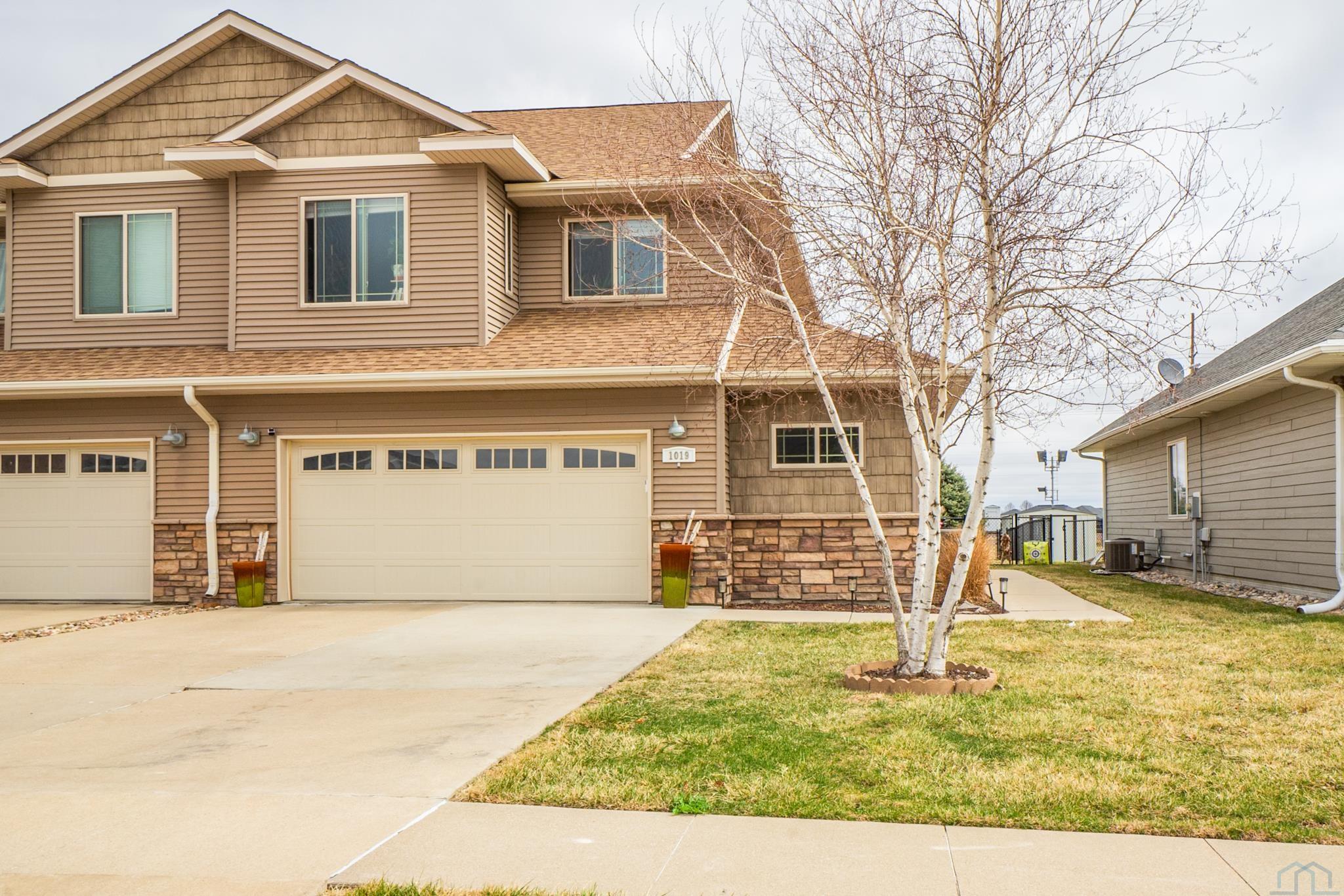 1019 Coffie Farm Road, Sergeant Bluff, IA 51054 