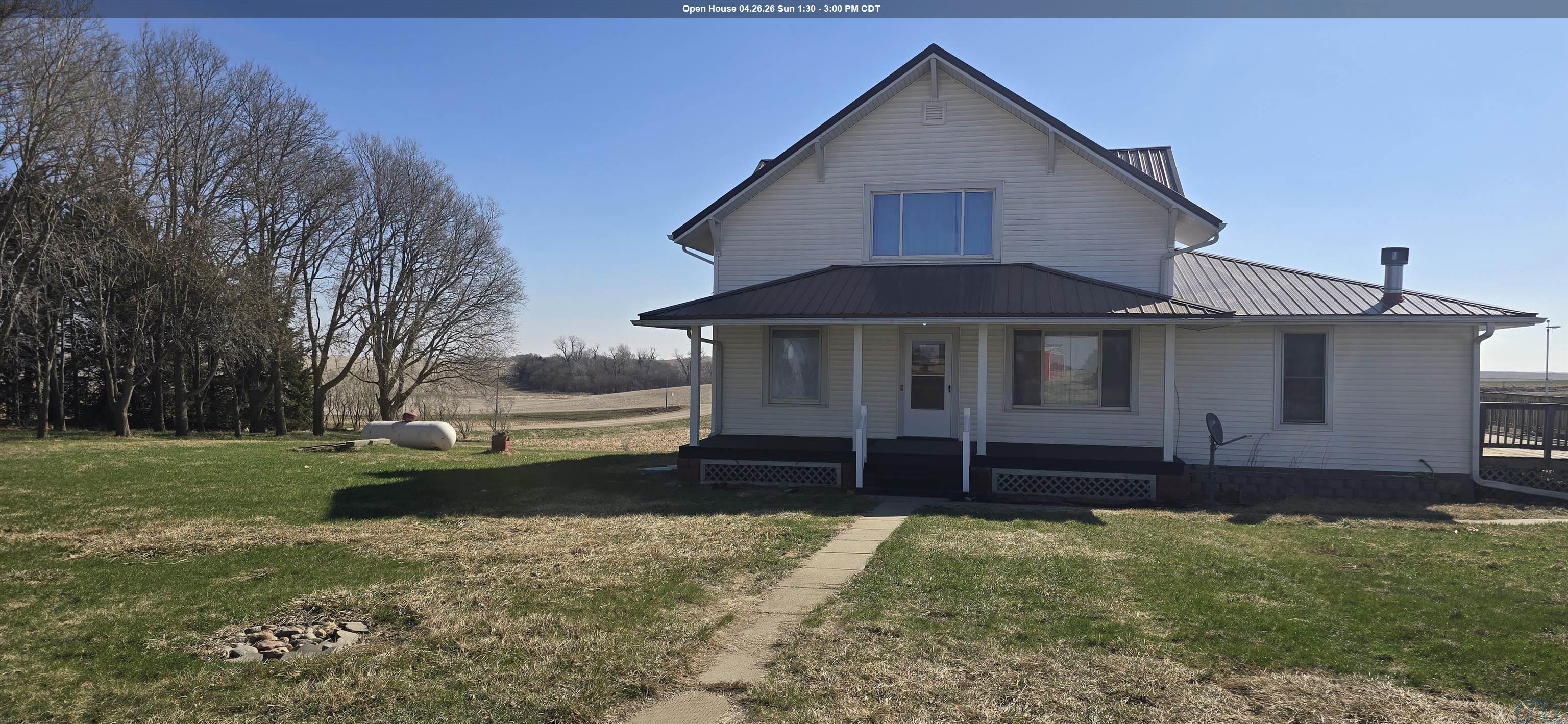 1668 260th Street, Emerson, NE 68733 