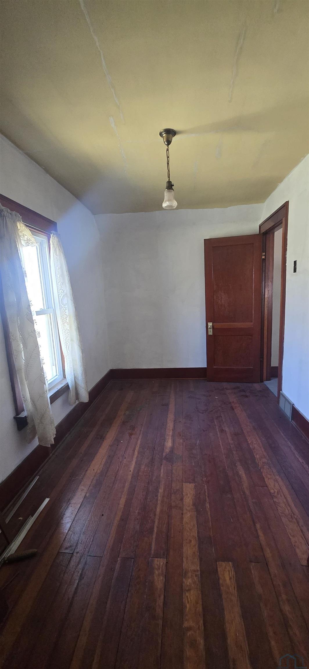 MLS #832308