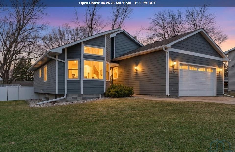 1129 Ridgecrest Dr, Vermillion, SD 57069 