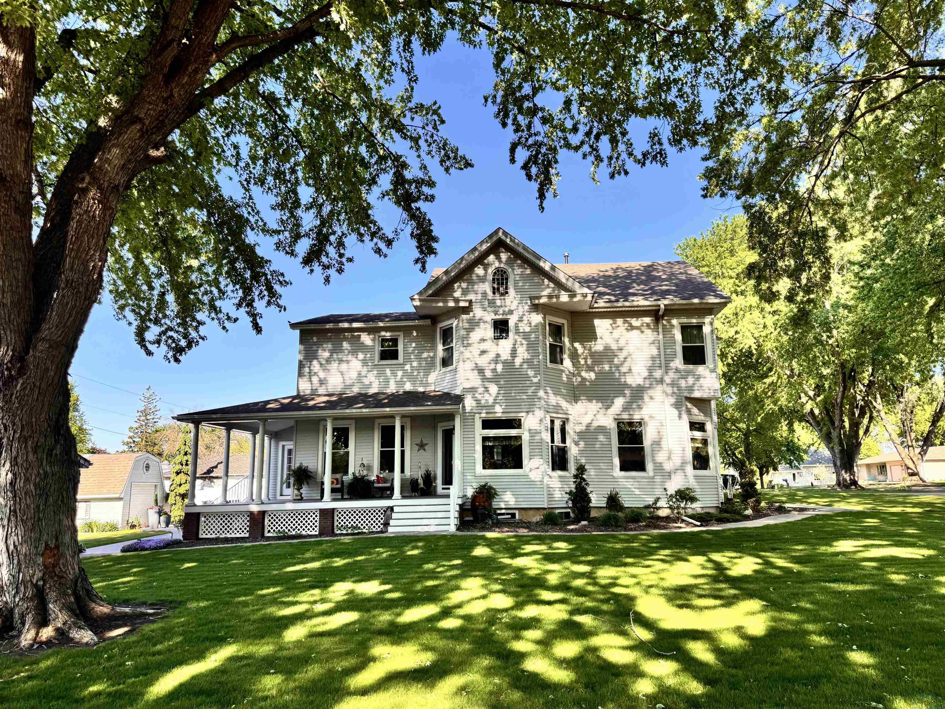 501 4th Street W, Sanborn, IA 51248 