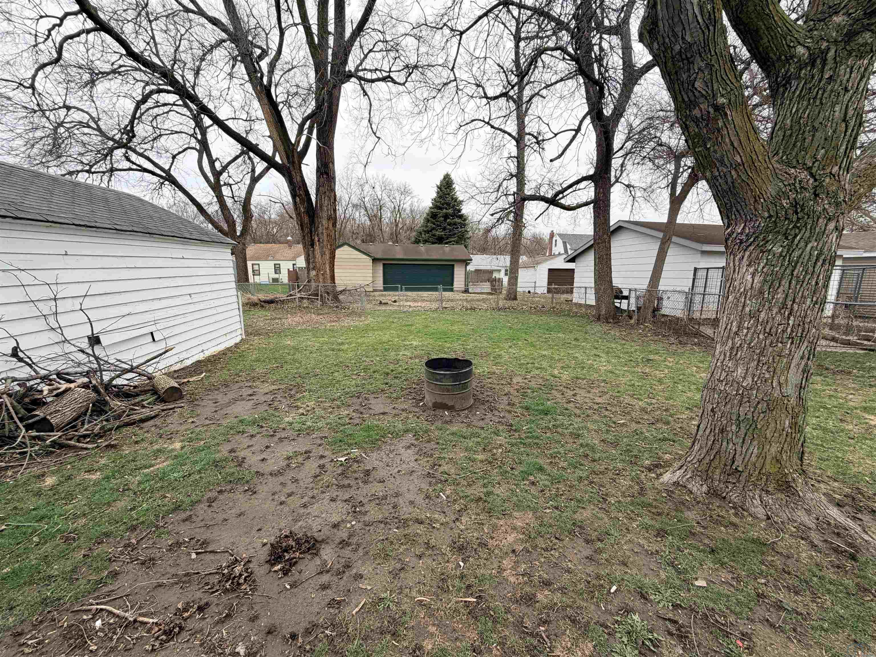 MLS #832356