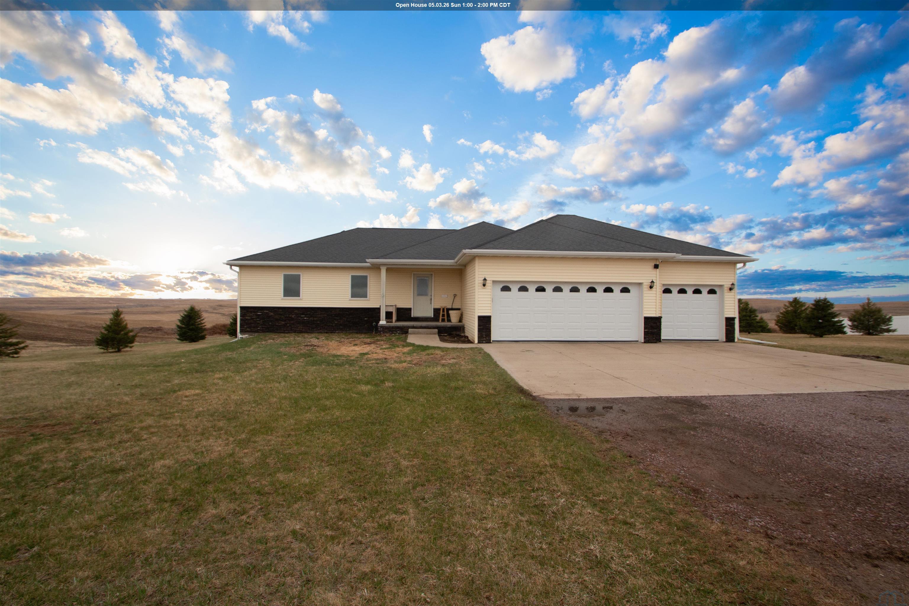 23119 Jade Ave, Merrill, IA 51038 