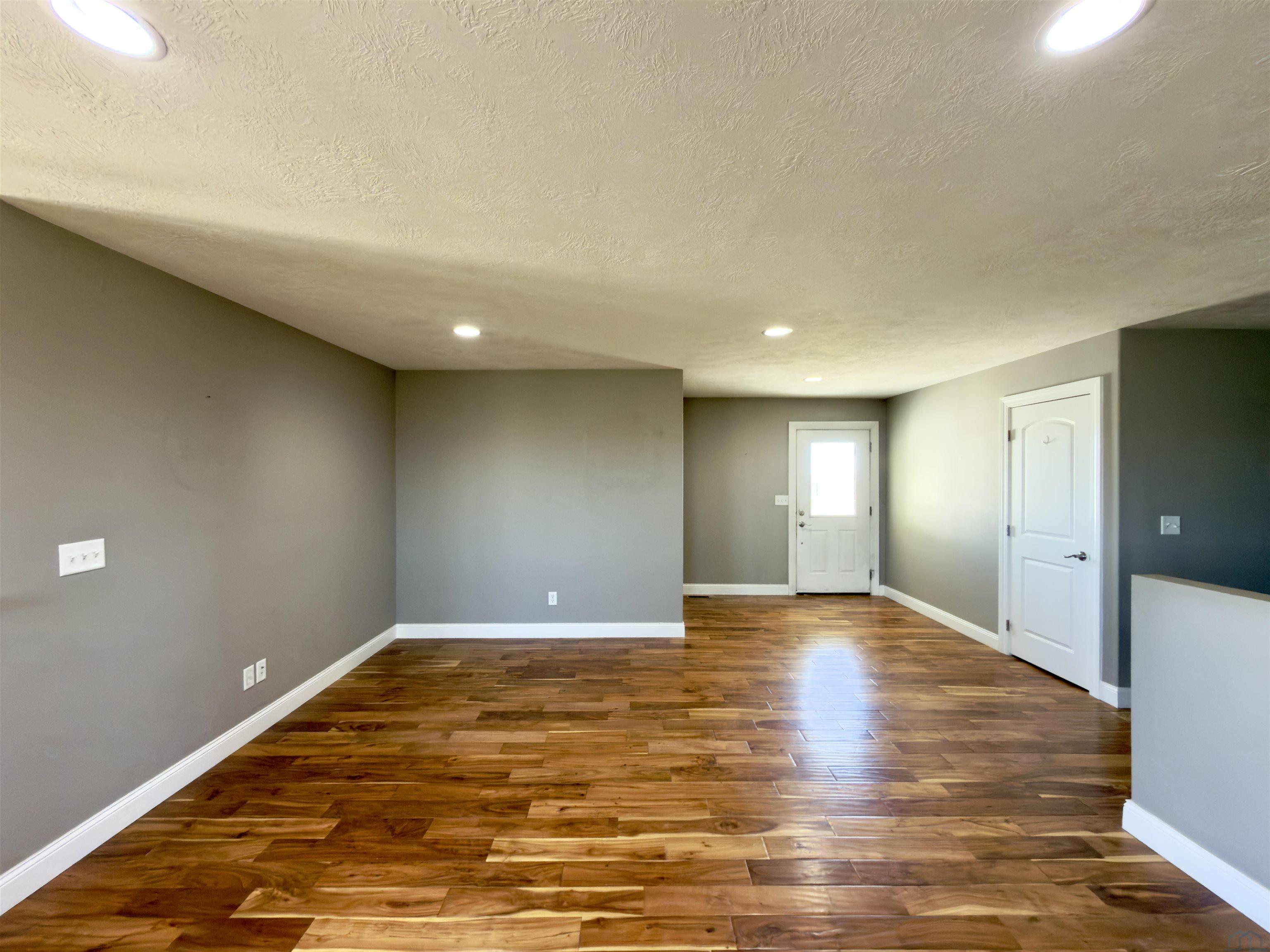 MLS #832358