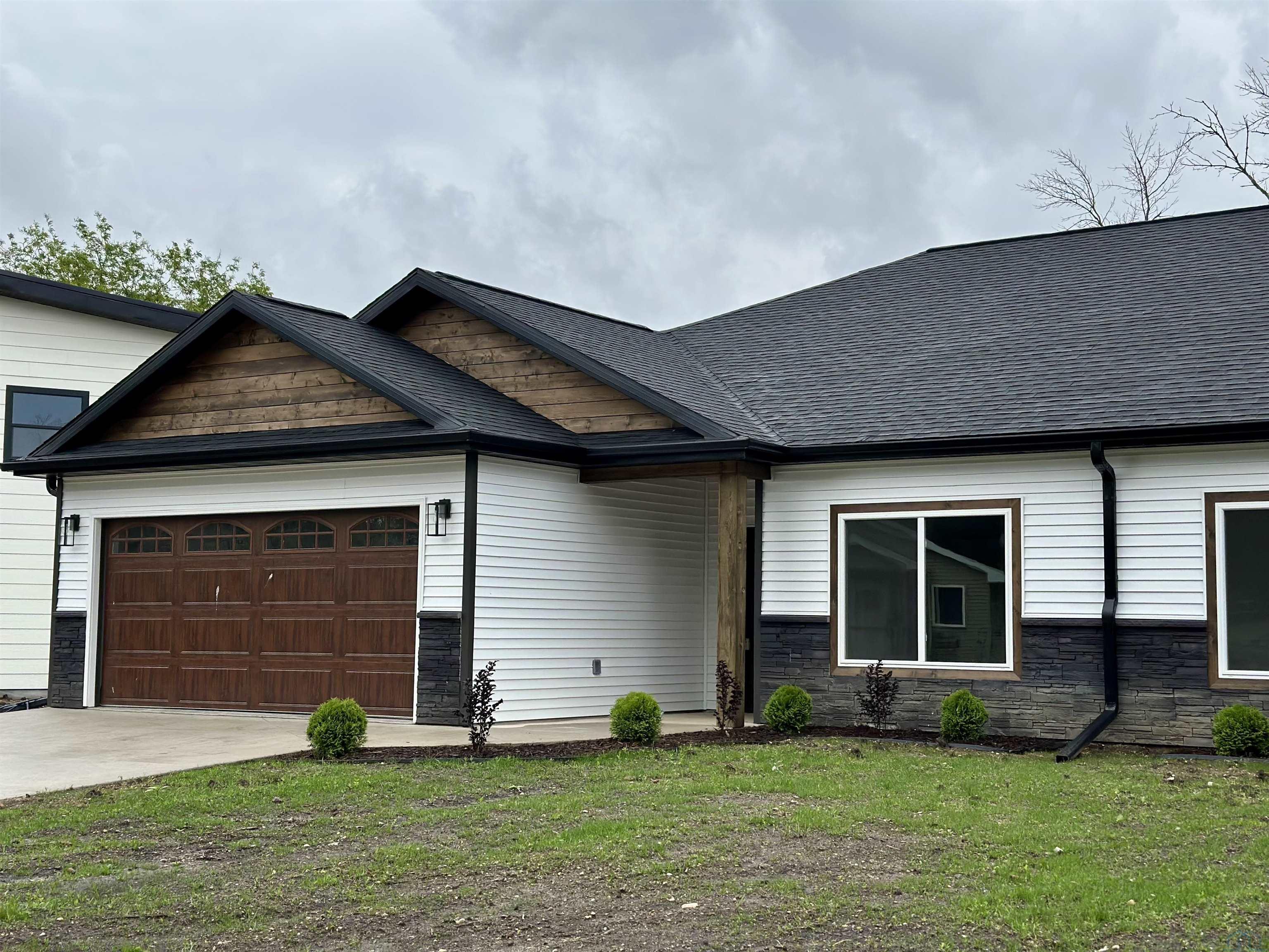 110 PARK ST, Lakeside, IA 50588 