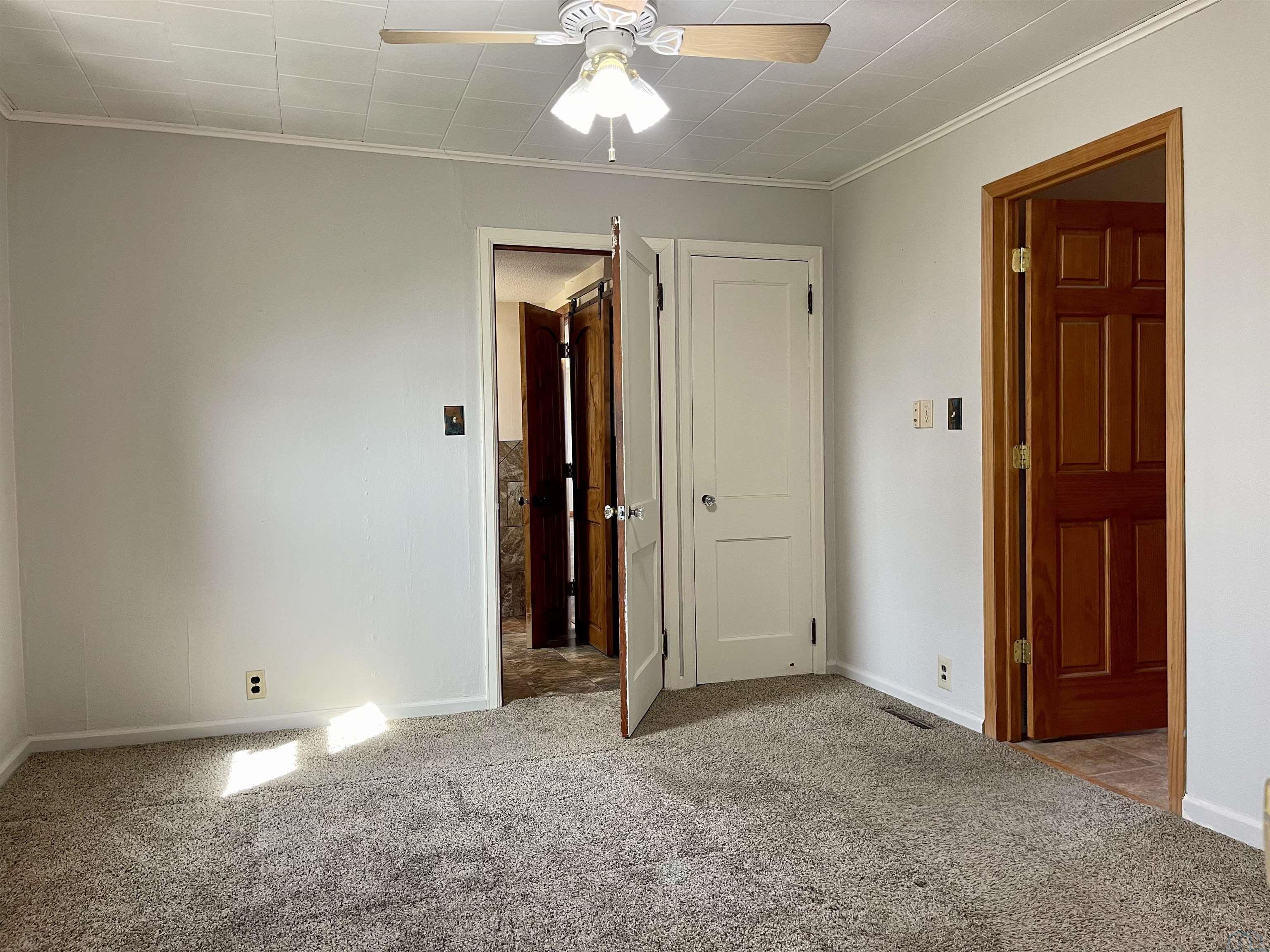 MLS #832386
