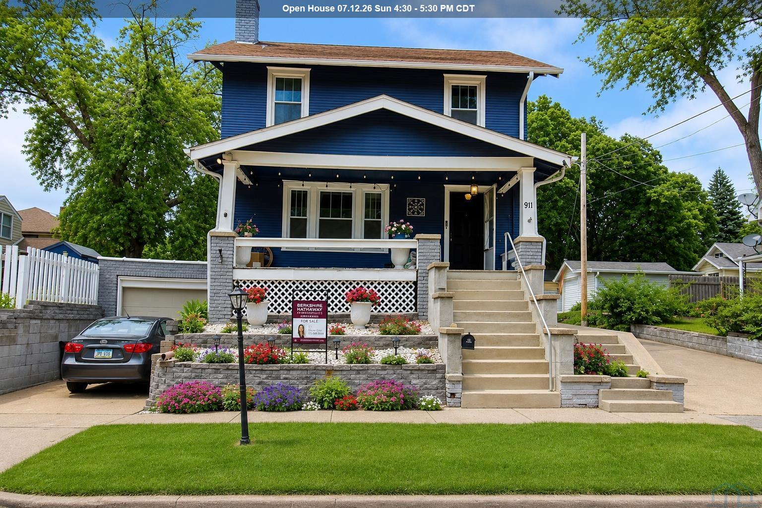 911 32nd, Sioux City, IA 51104 