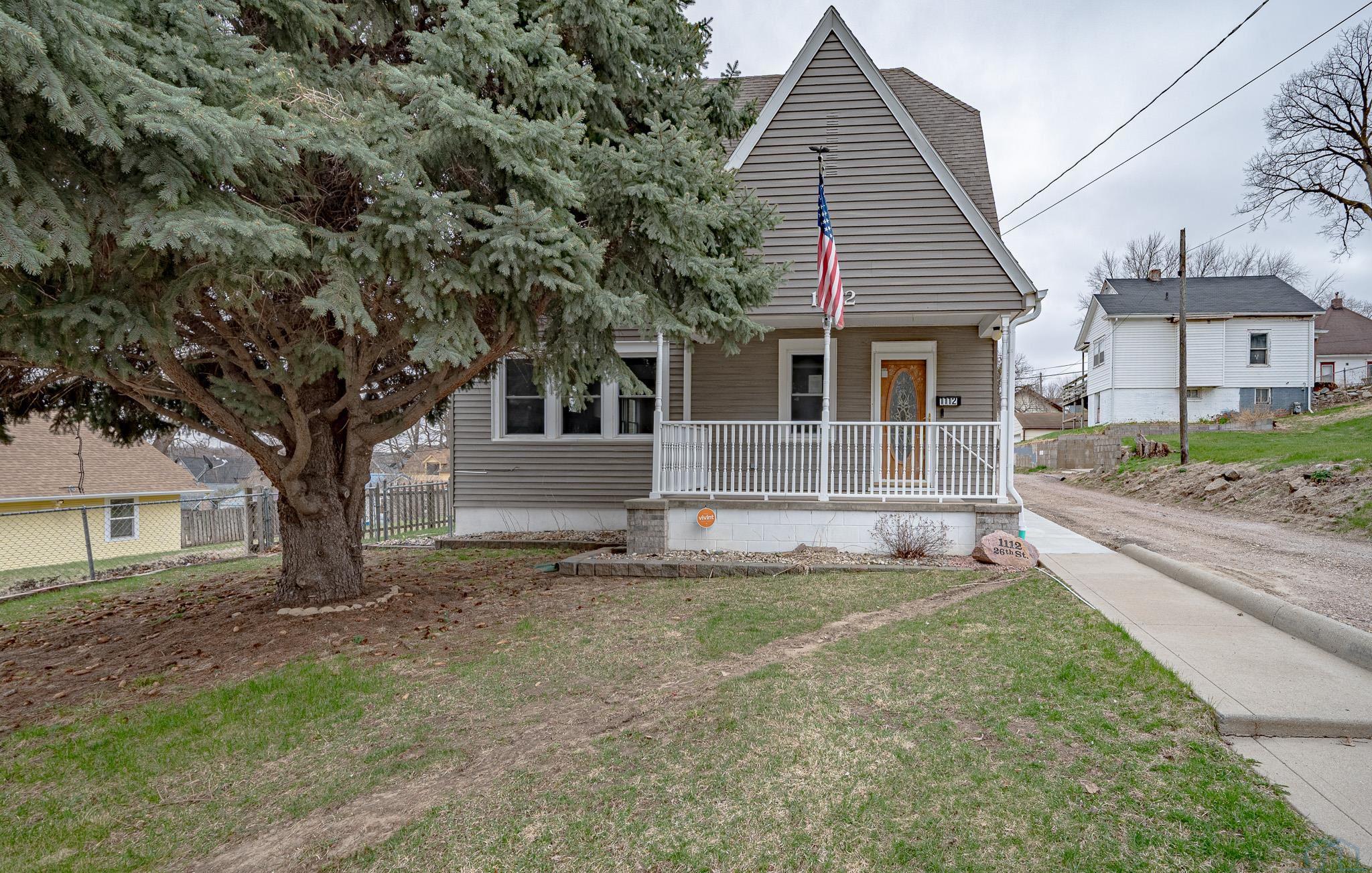 1112 26th st, Sioux City, IA 51104 