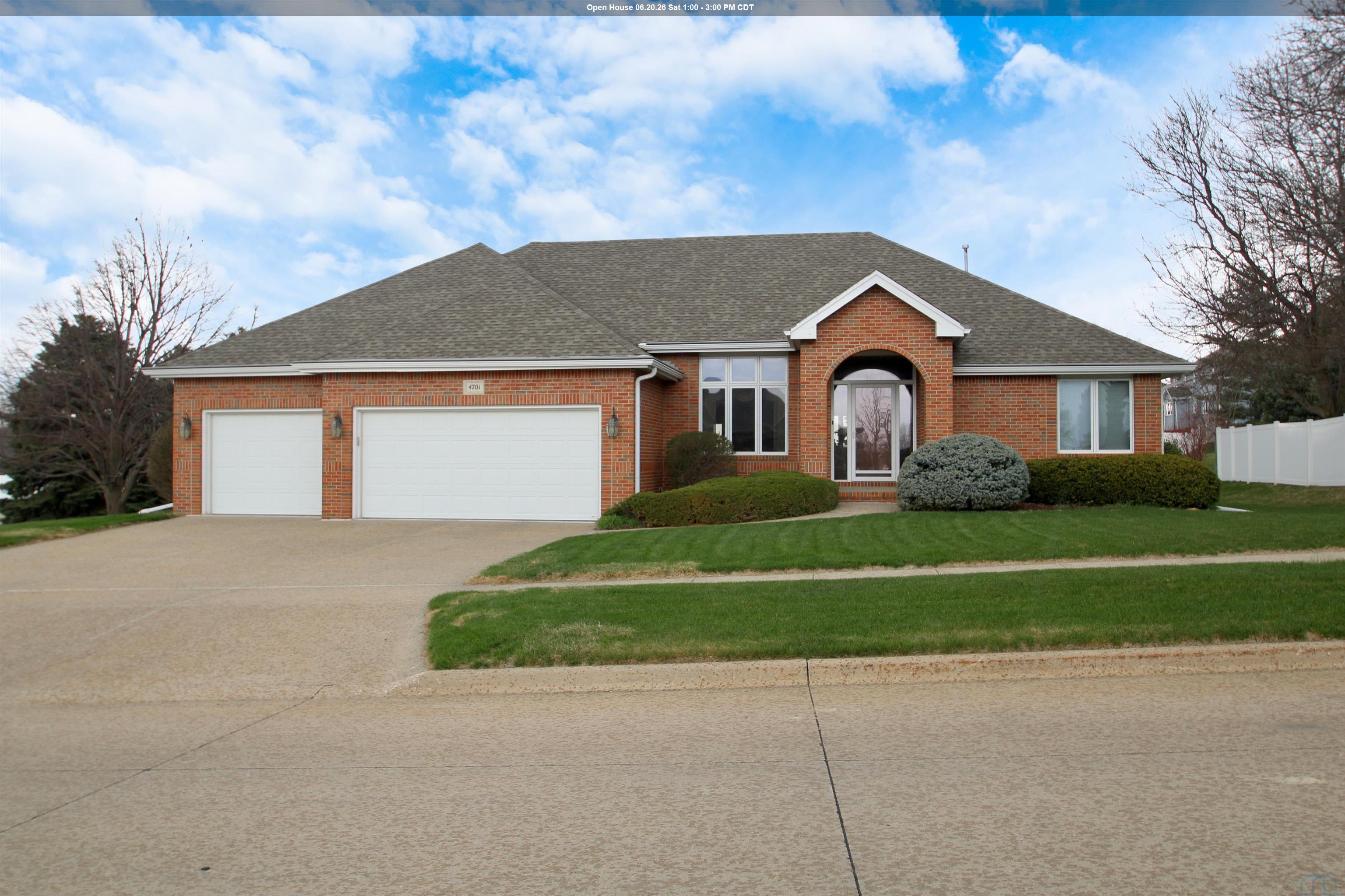 4701 Bristol Drive, Sioux City, IA 51106 