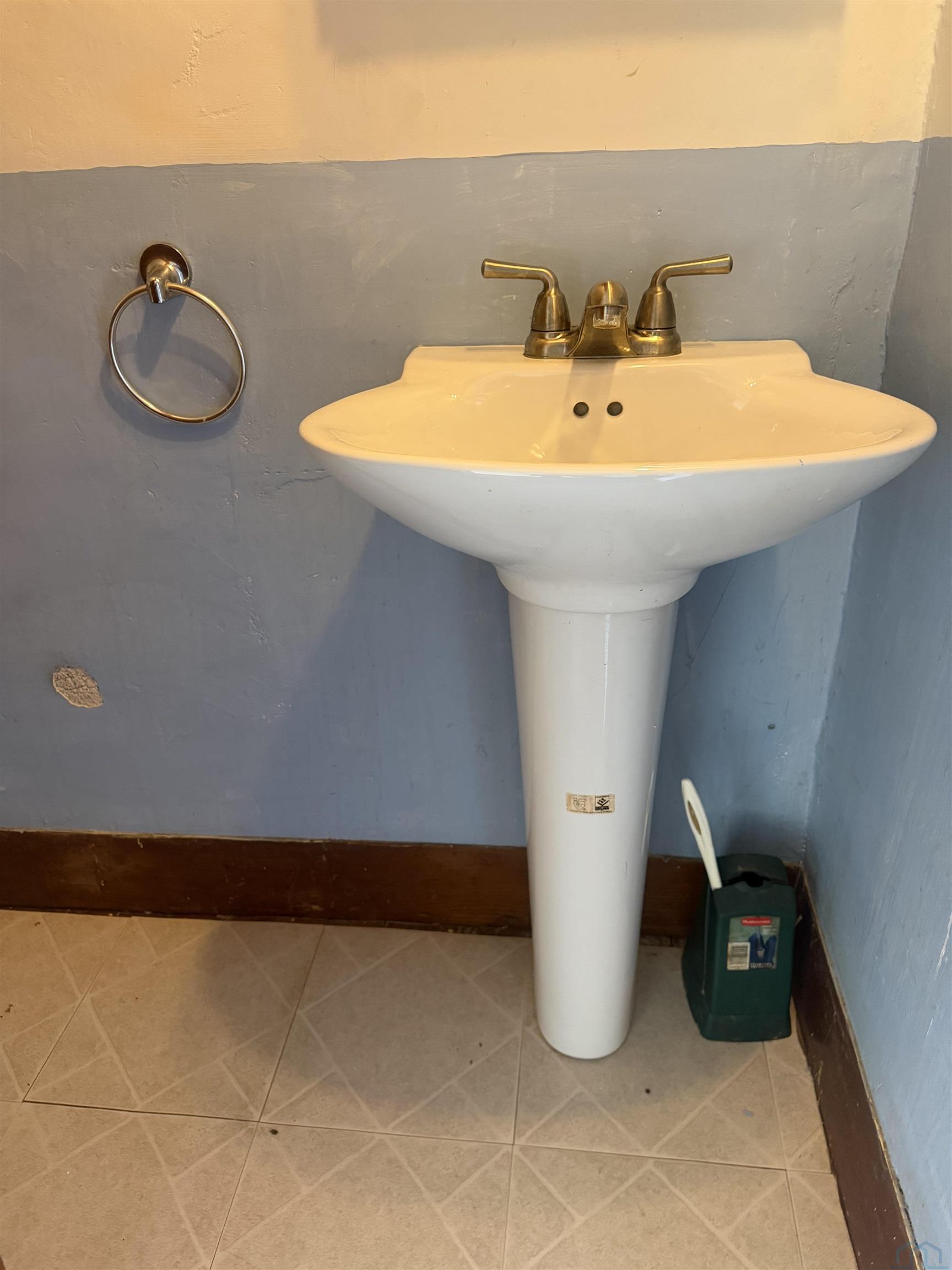 MLS #832456