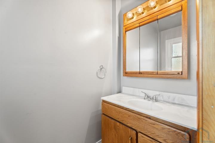 MLS #832457